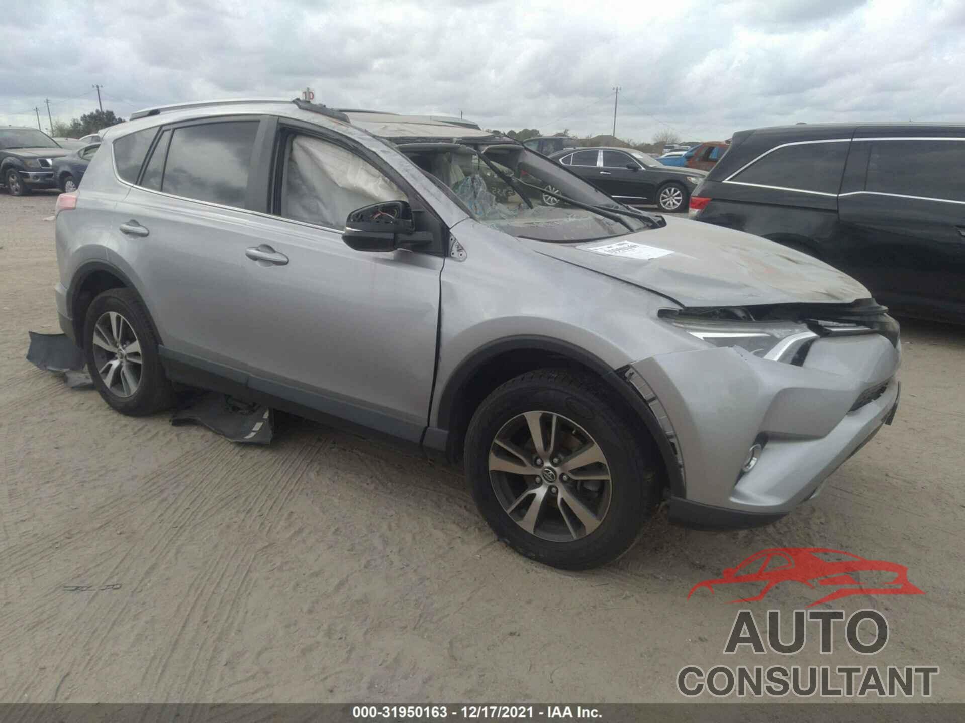 TOYOTA RAV4 2018 - JTMWFREV1JJ180330
