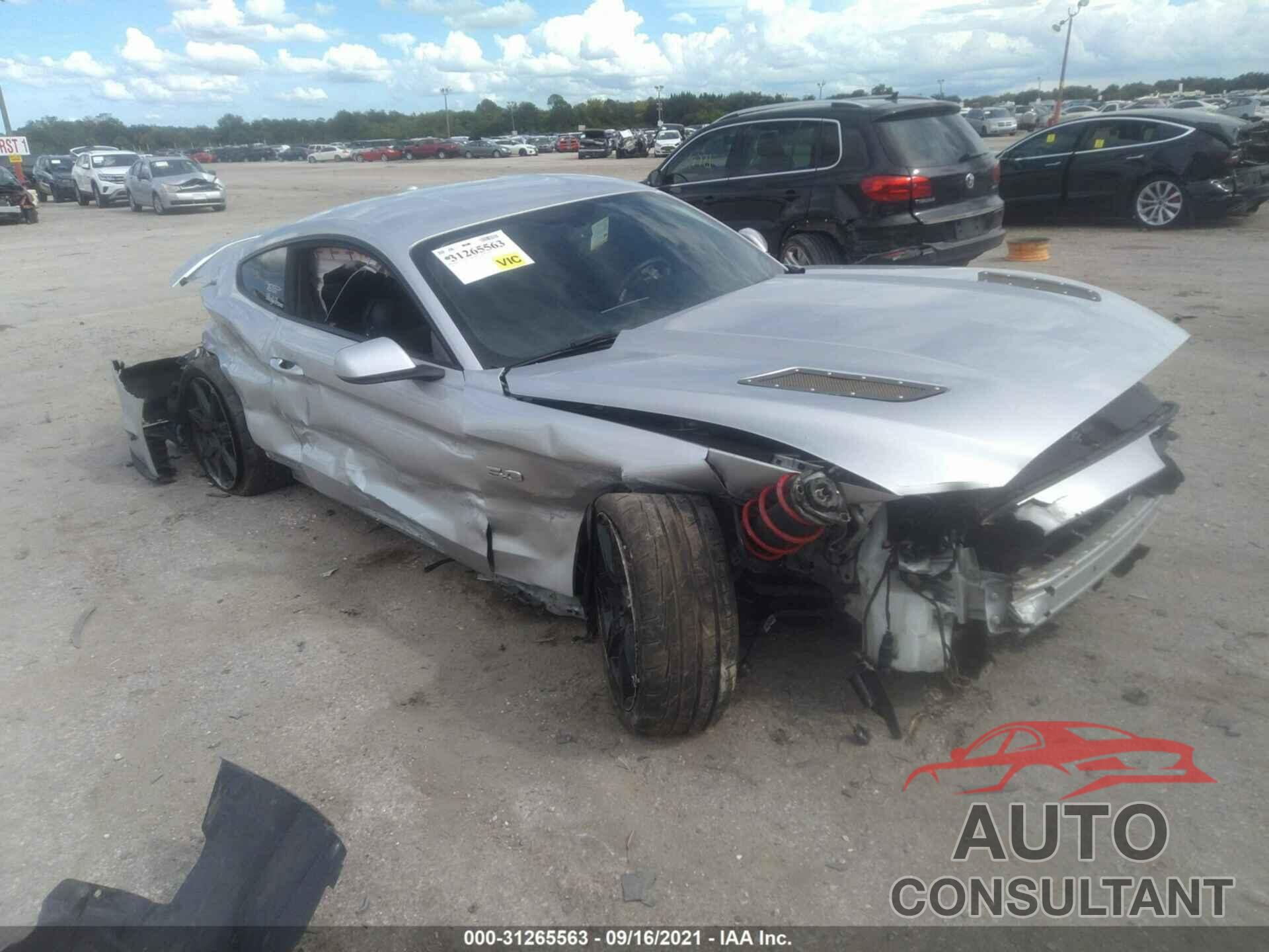 FORD MUSTANG 2017 - 1FA6P8CF0H5270905