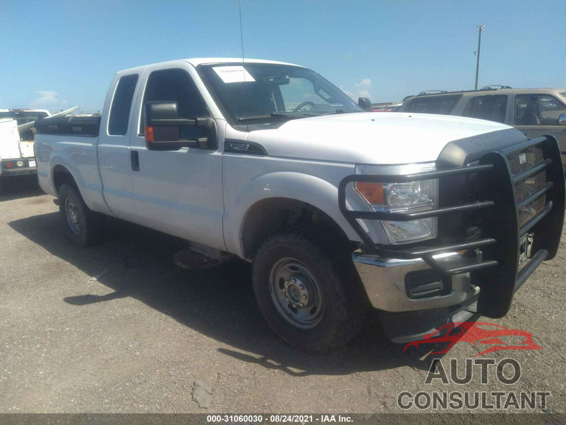 FORD SUPER DUTY F-250 SRW 2016 - 1FT7X2B62GEB03778