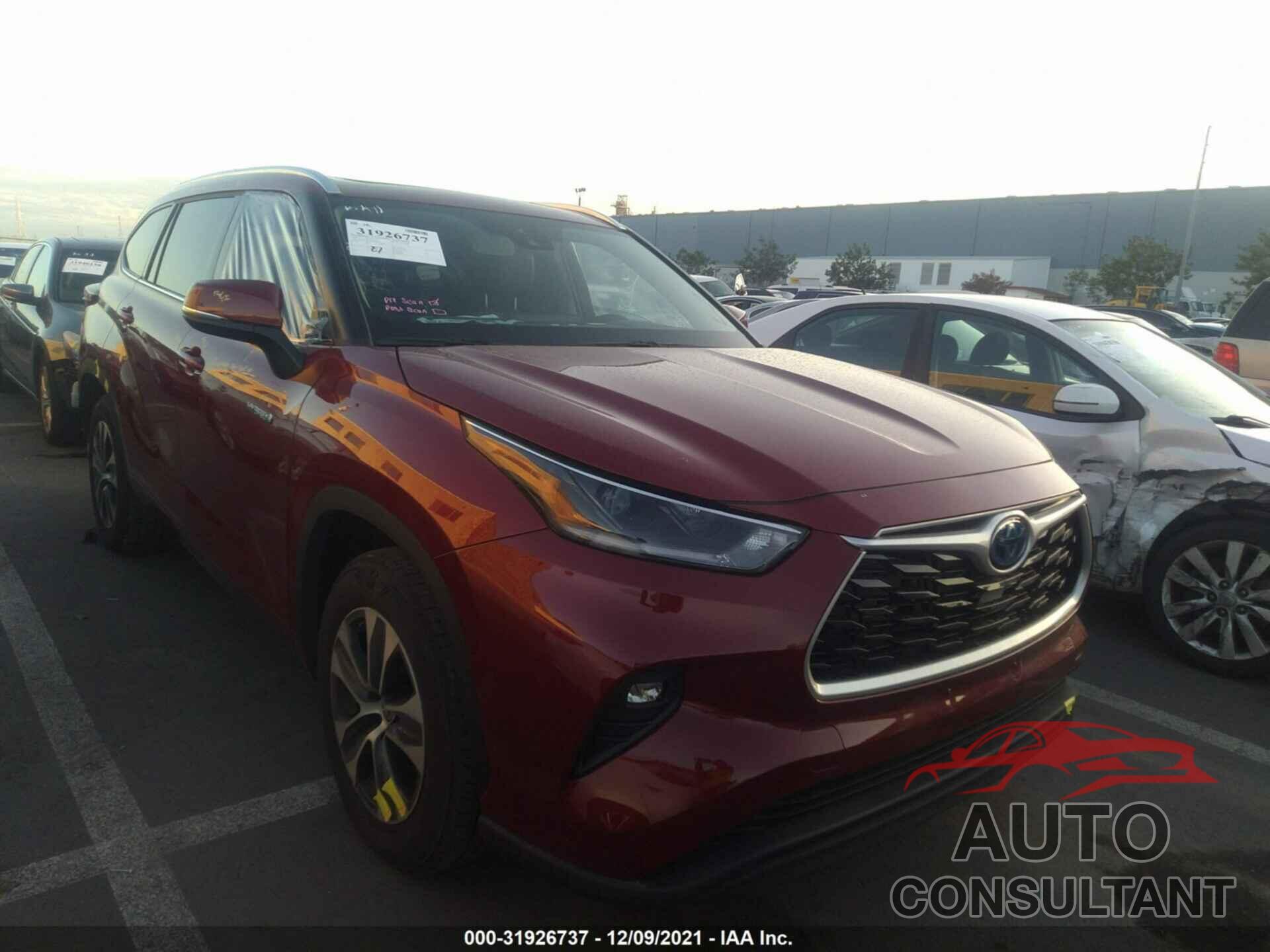 TOYOTA HIGHLANDER 2021 - 5TDGARAH3MS508924