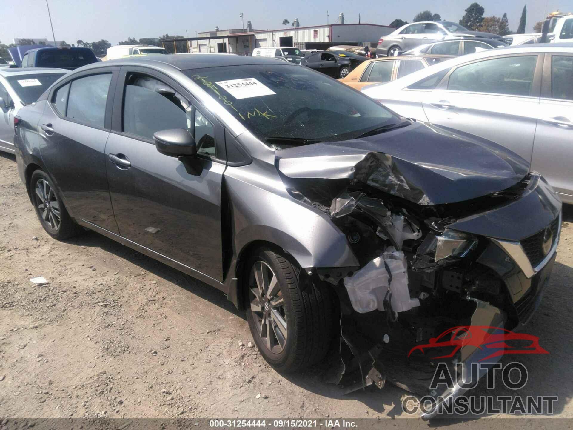 NISSAN VERSA 2020 - 3N1CN8EV0LL882296