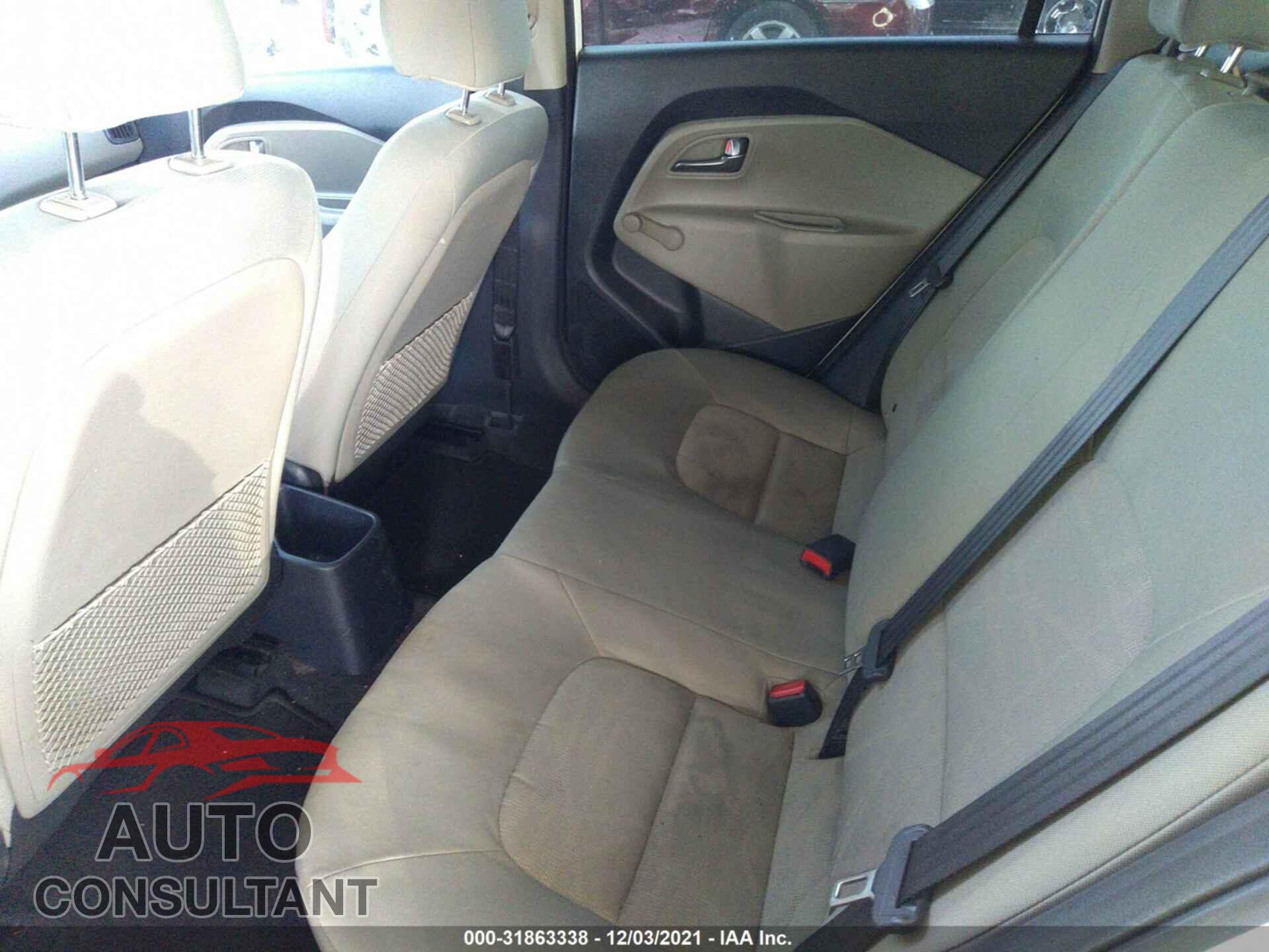 KIA RIO 2017 - KNADM4A37H6036778