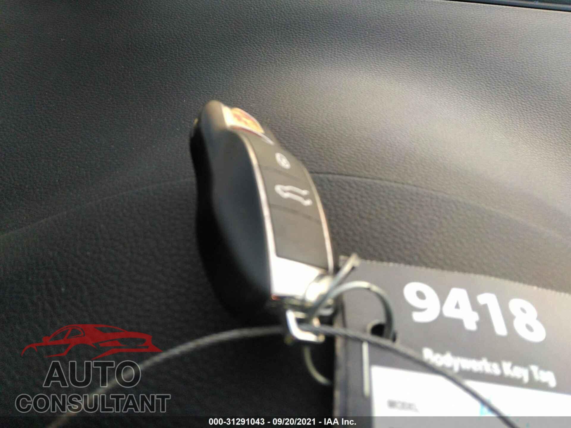 PORSCHE MACAN 2016 - WP1AB2A57GLB47671