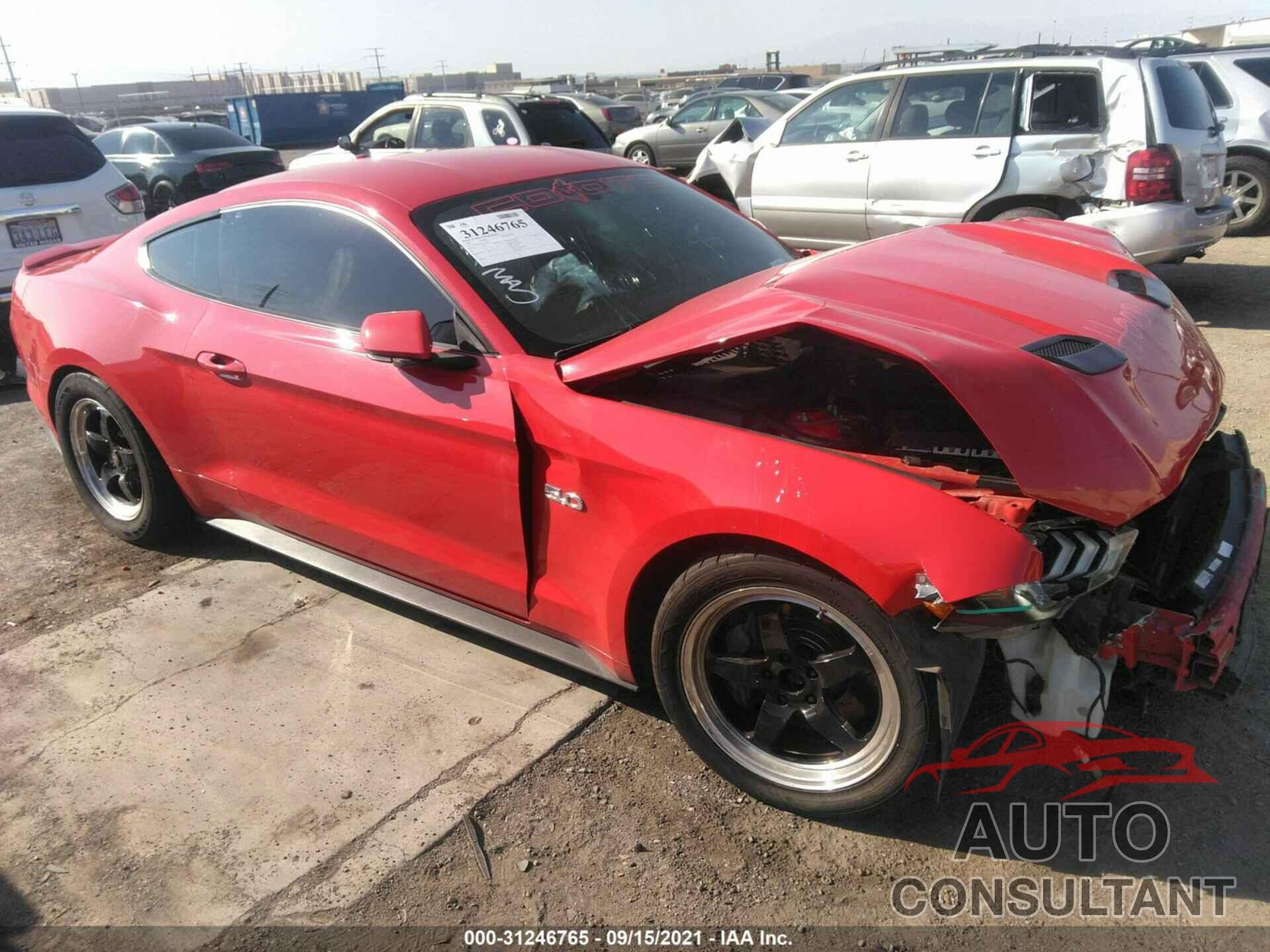 FORD MUSTANG 2018 - 1FA6P8CF8J5143373