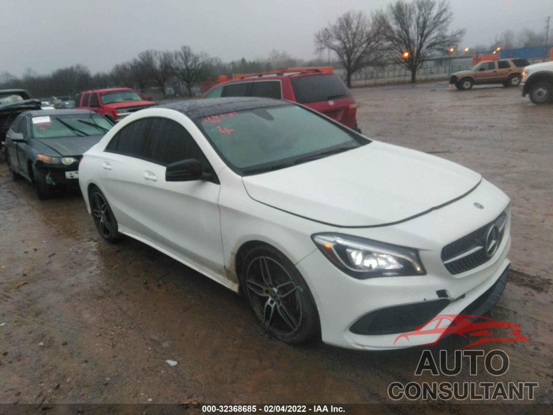 MERCEDES-BENZ CLA 2019 - WDDSJ4EB6KN699234