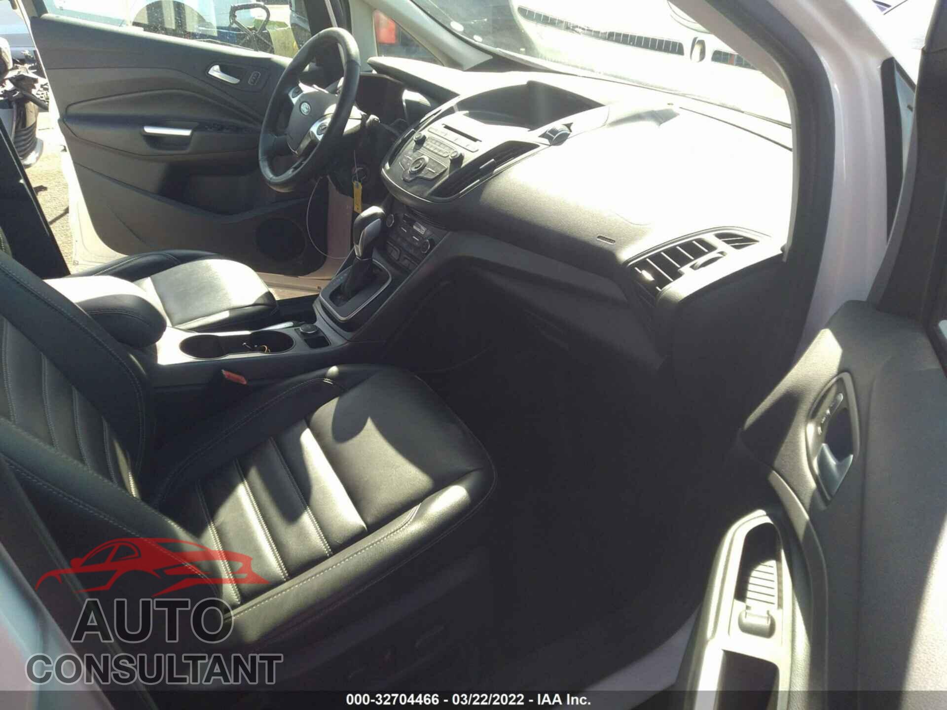 FORD C-MAX ENERGI 2017 - 1FADP5EU2HL102793