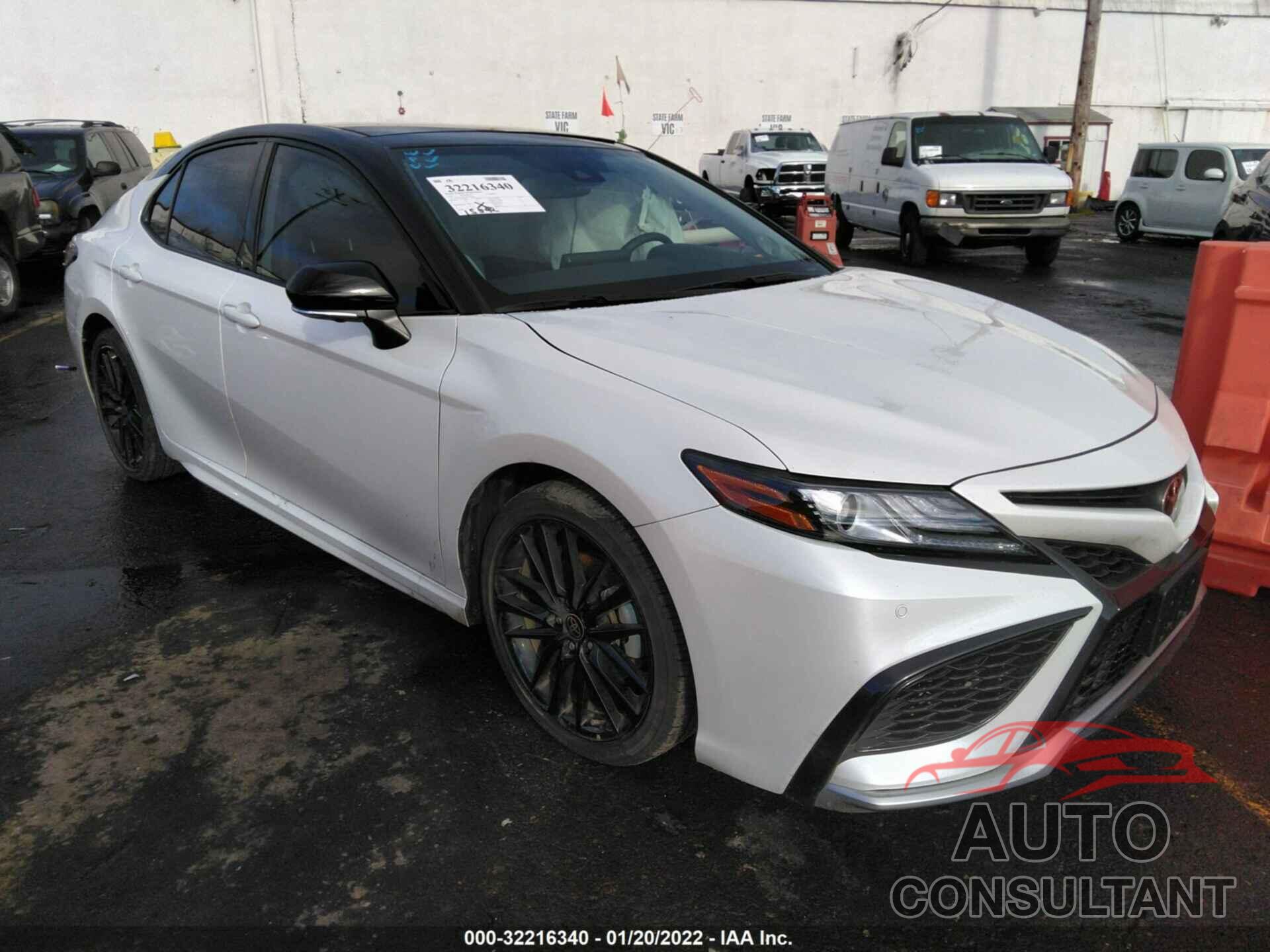 TOYOTA CAMRY 2021 - 4T1KZ1AKXMU054839