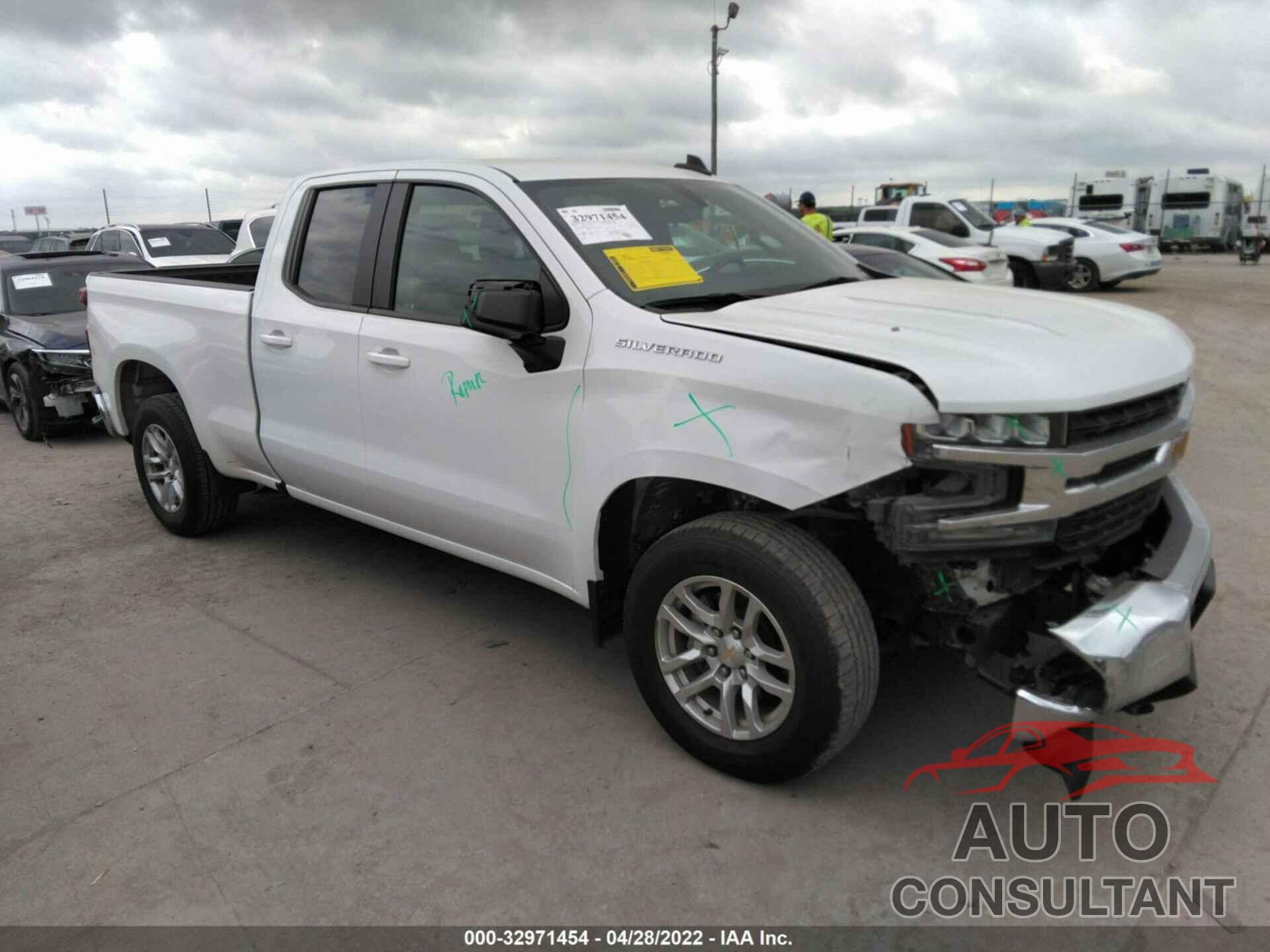 CHEVROLET SILVERADO 1500 2020 - 1GCRWCED0LZ124160