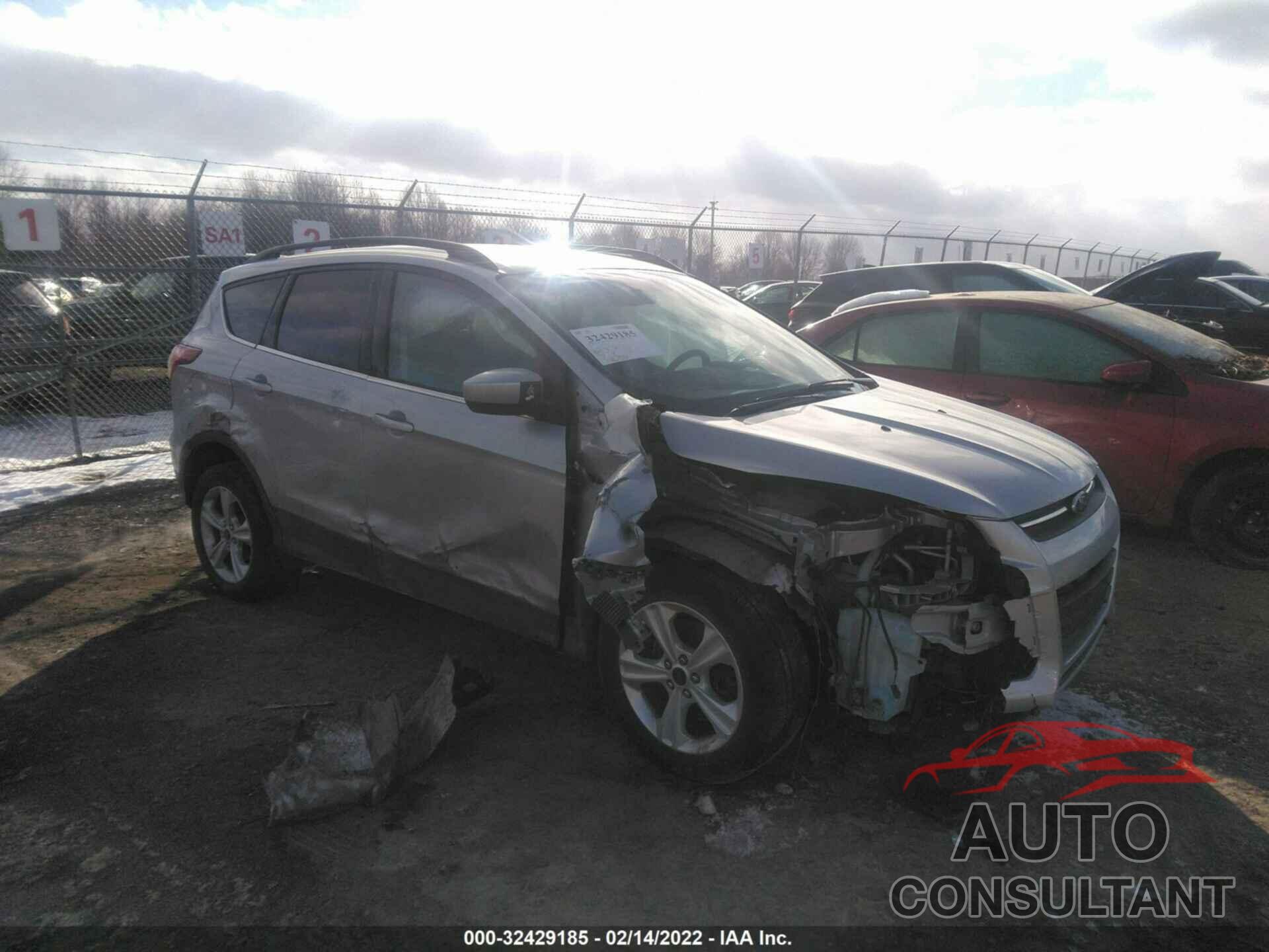 FORD ESCAPE 2016 - 1FMCU9GX6GUB86845