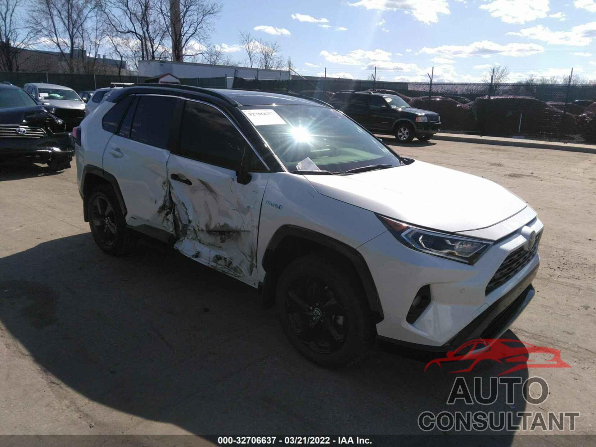 TOYOTA RAV4 2019 - JTMEWRFV4KJ008692