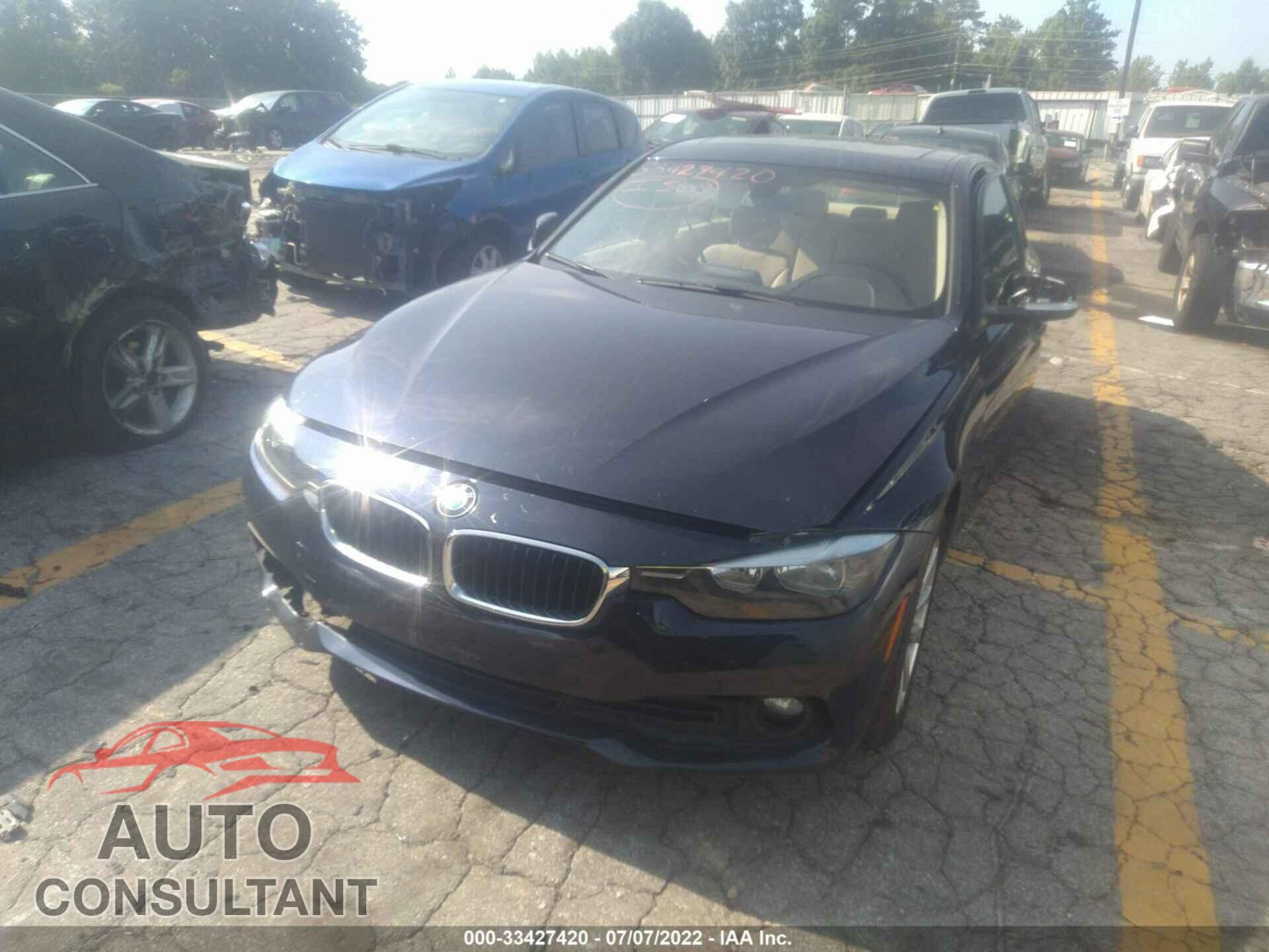 BMW 3 SERIES 2016 - WBA8E1G56GNT37035