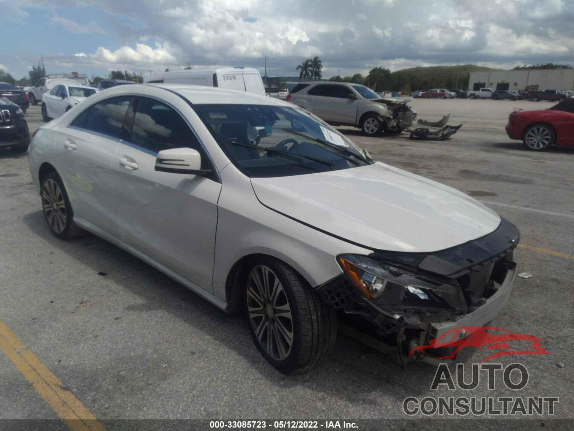 MERCEDES-BENZ CLA 2017 - WDDSJ4EB0HN414715