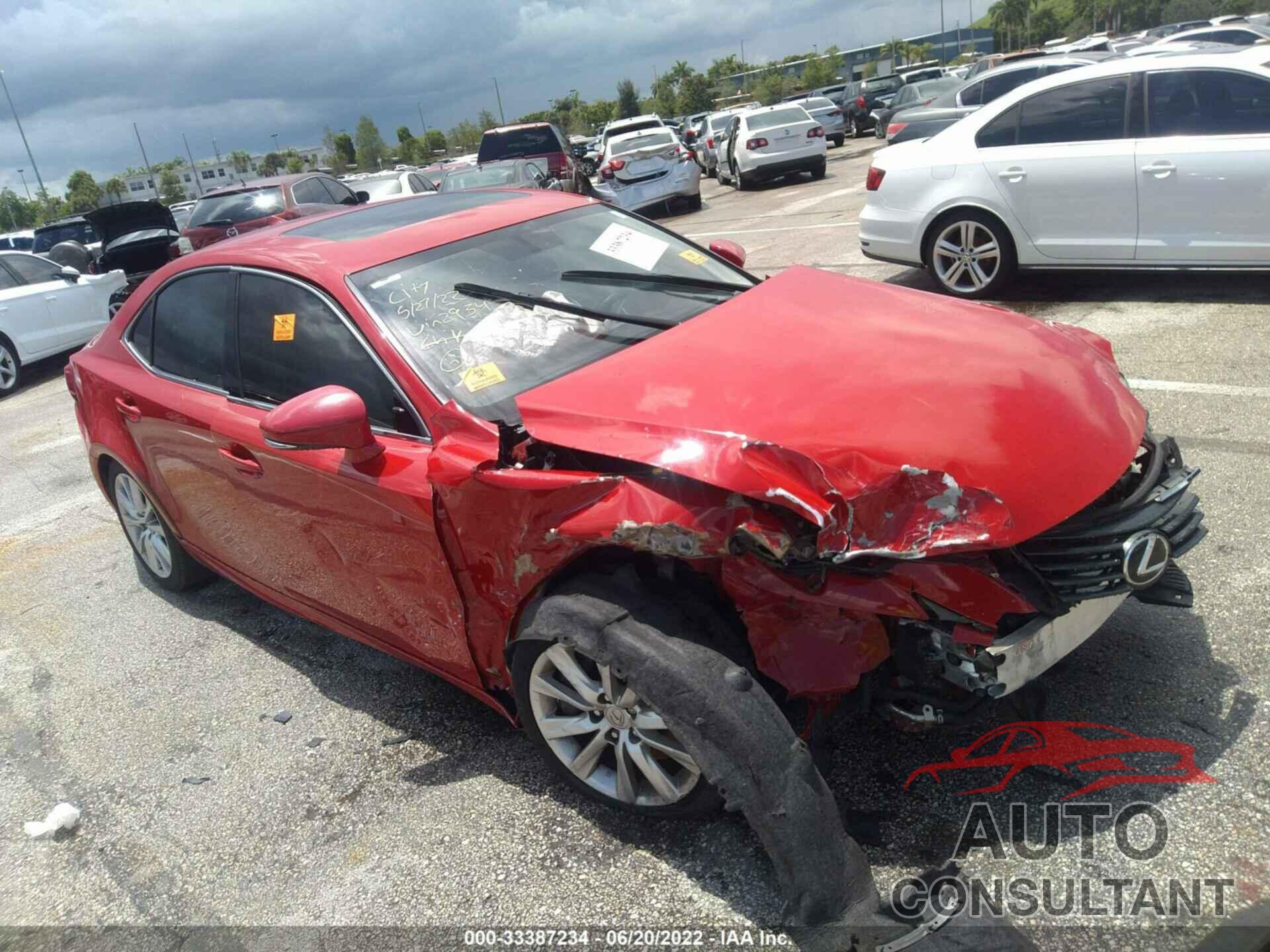 LEXUS IS 200T 2016 - JTHBA1D23G5012954