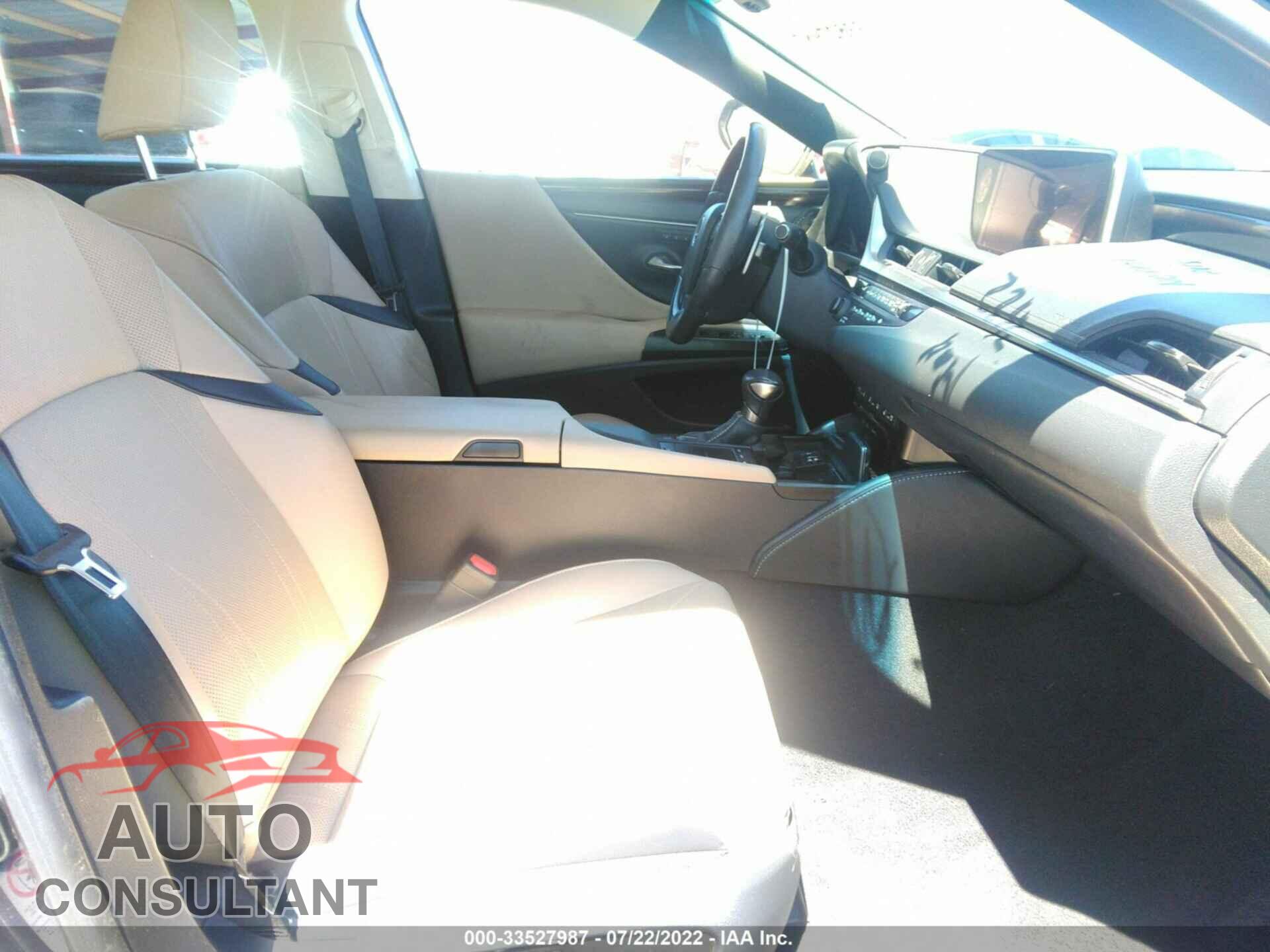 LEXUS ES 2019 - JTHB21B11K2019452