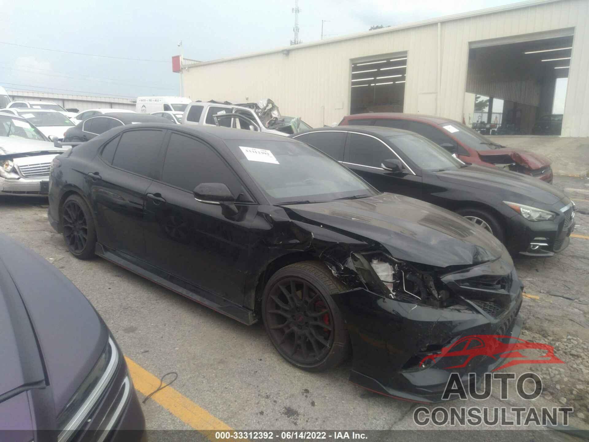TOYOTA CAMRY 2021 - 4T1KZ1AK8MU060042