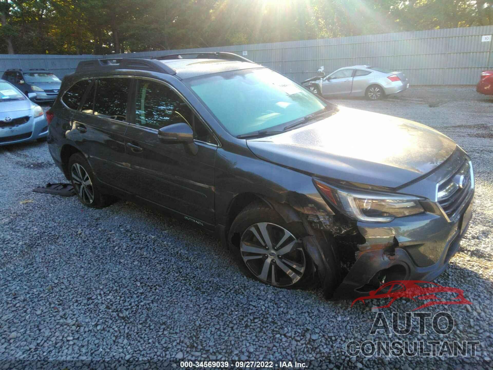 SUBARU OUTBACK 2018 - 4S4BSENC1J3373126