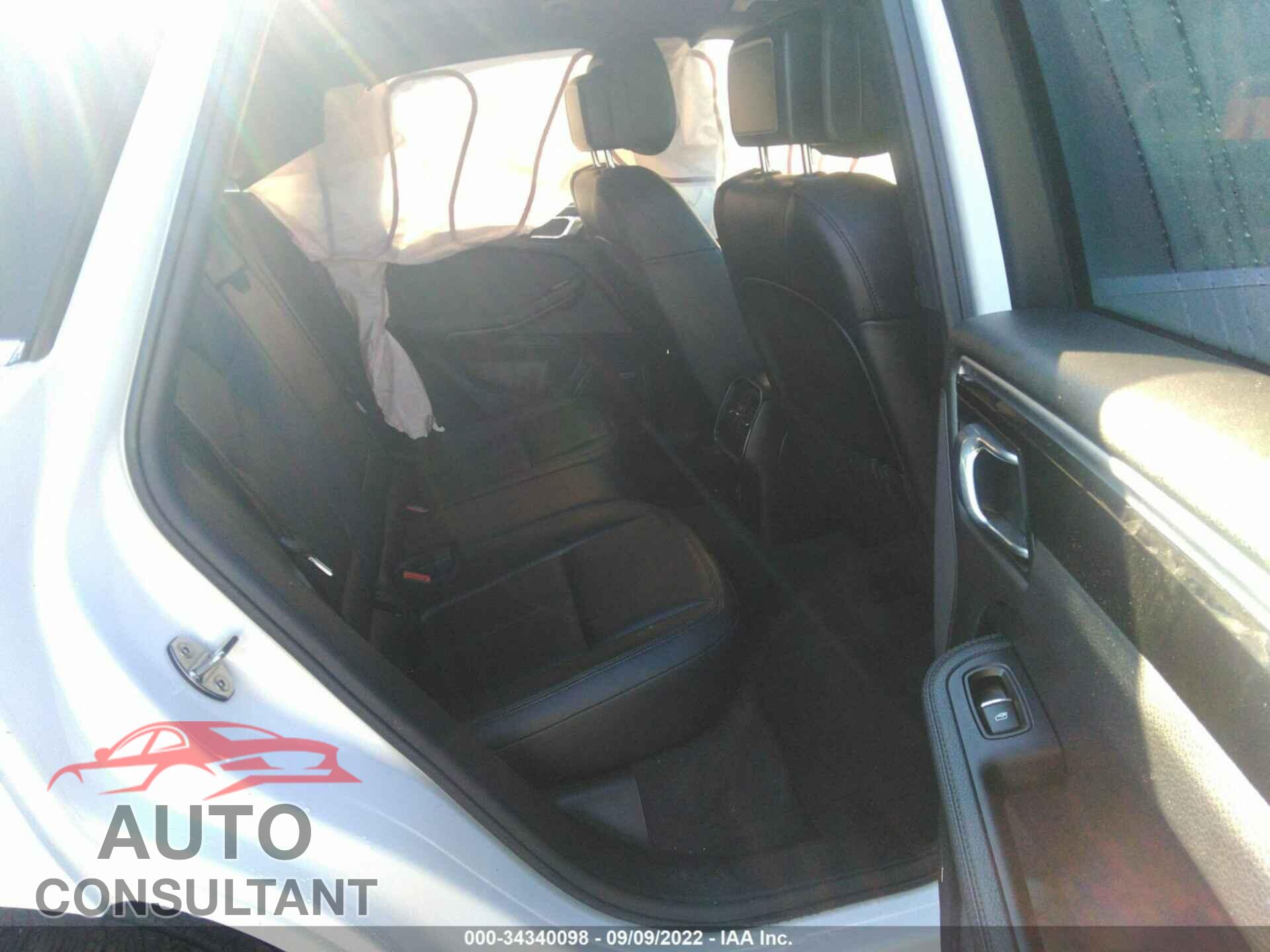 PORSCHE MACAN 2018 - WP1AB2A58JLB32636