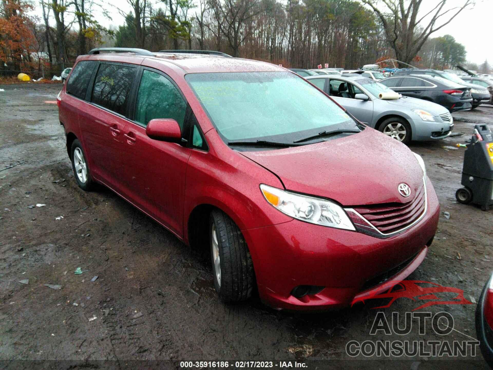 TOYOTA SIENNA 2017 - 5TDKZ3DC4HS789802