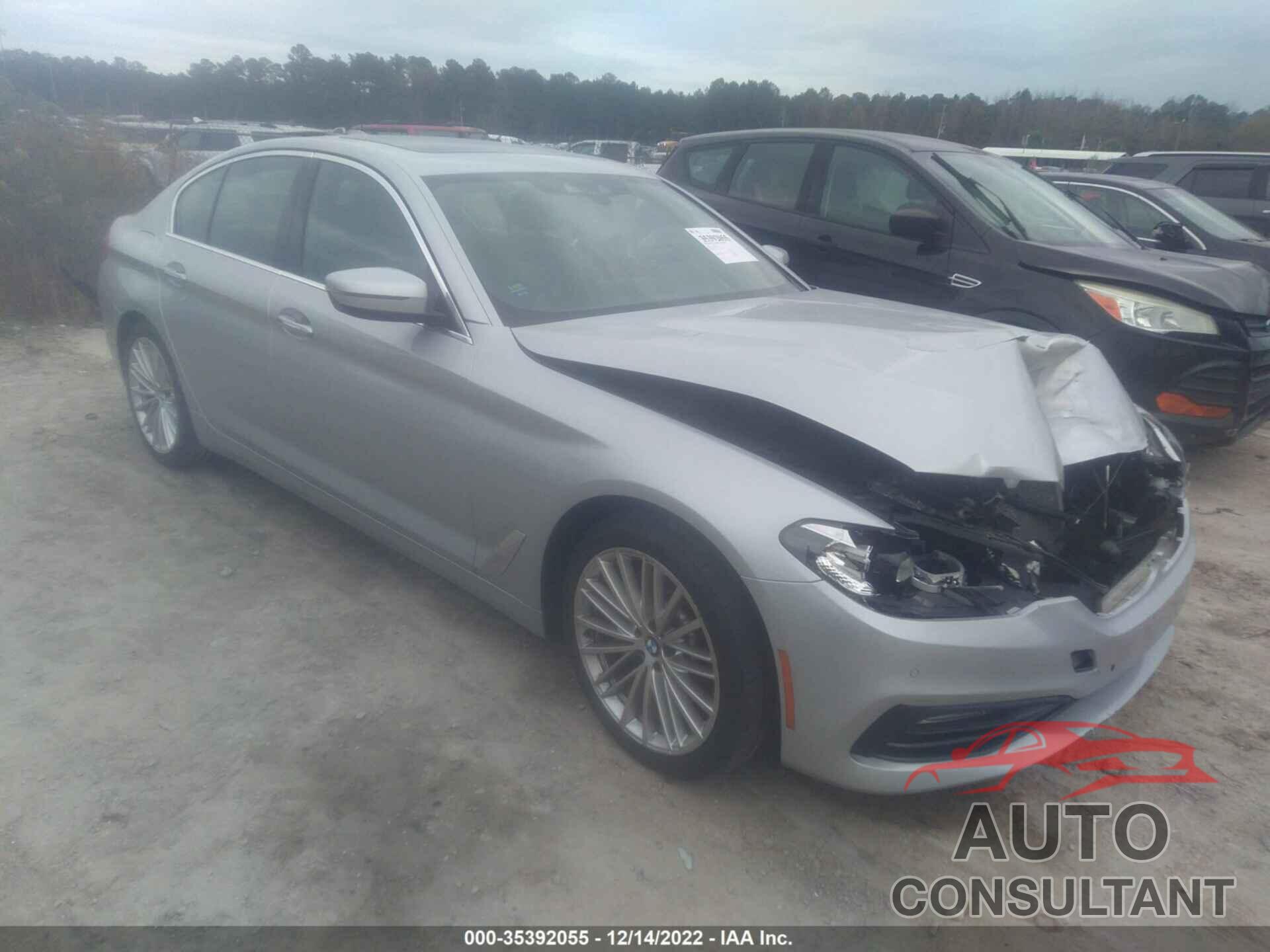 BMW 5 SERIES 2018 - WBAJA7C52JG907517