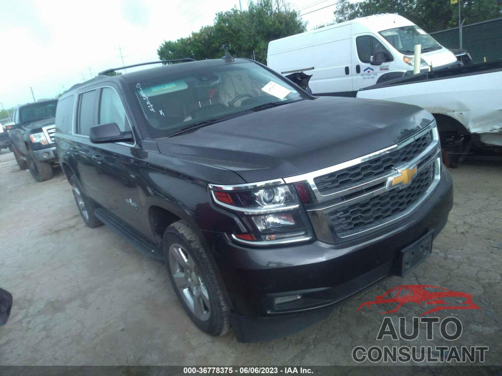 CHEVROLET SUBURBAN 2017 - 1GNSCHKCXHR389069