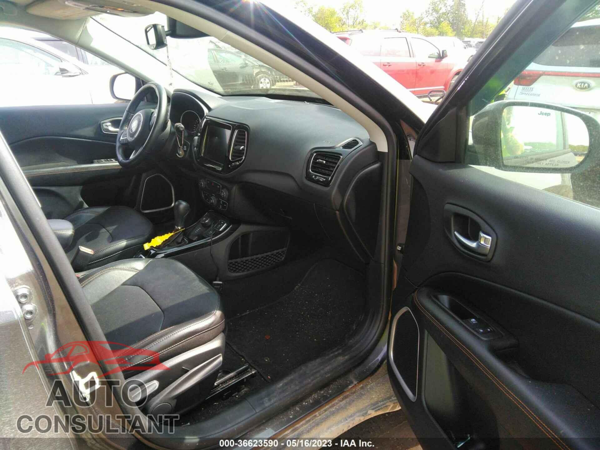 JEEP COMPASS 2020 - 3C4NJDCB2LT193850
