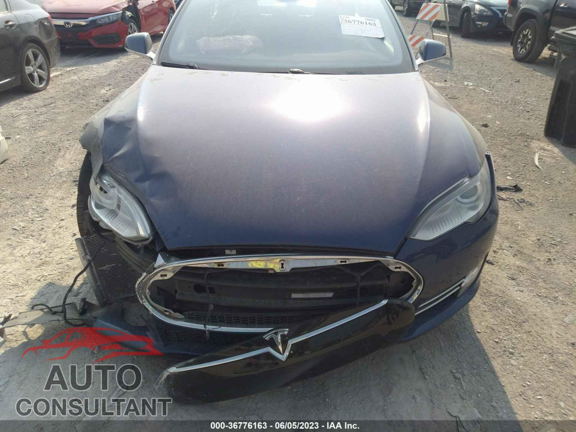 TESLA MODEL S 2016 - 5YJSA1E24GF124340