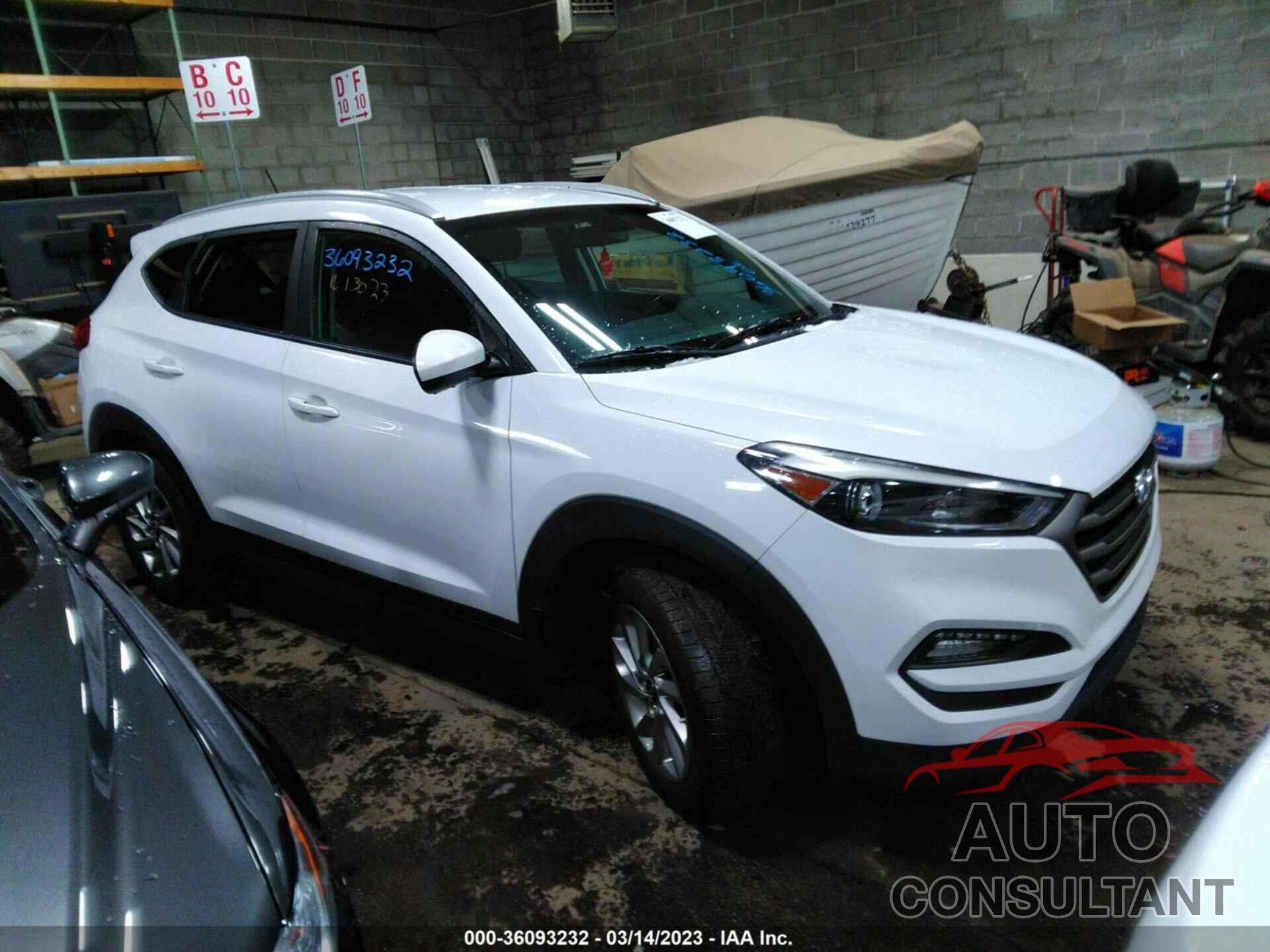 HYUNDAI TUCSON 2016 - KM8J33A40GU222020