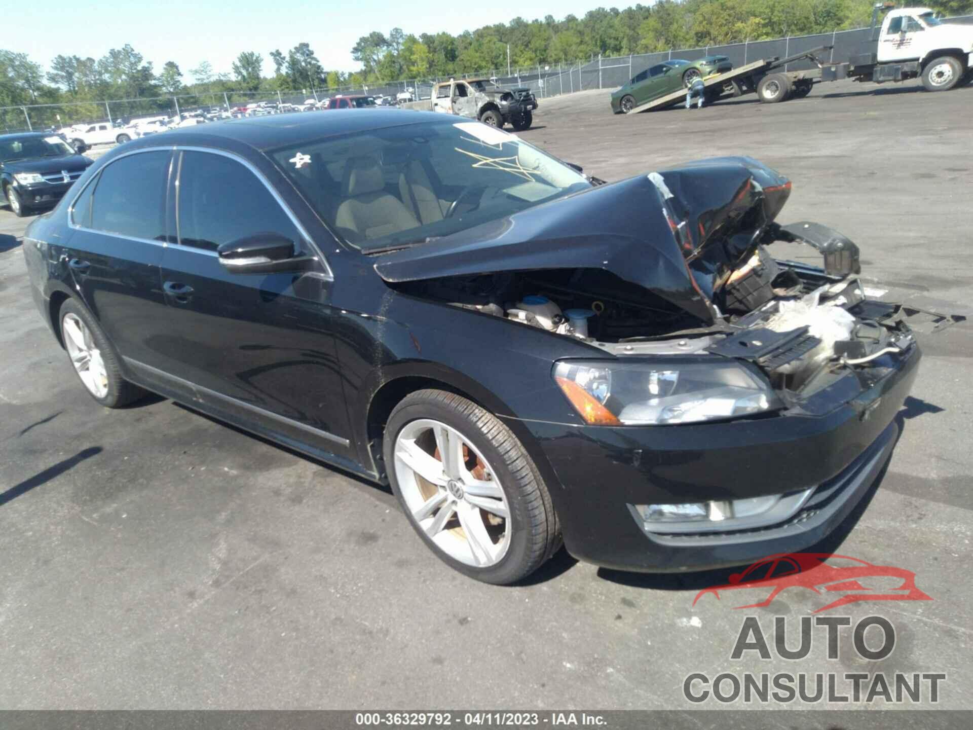 VOLKSWAGEN PASSAT 2015 - 1VWBT7A35FC103372