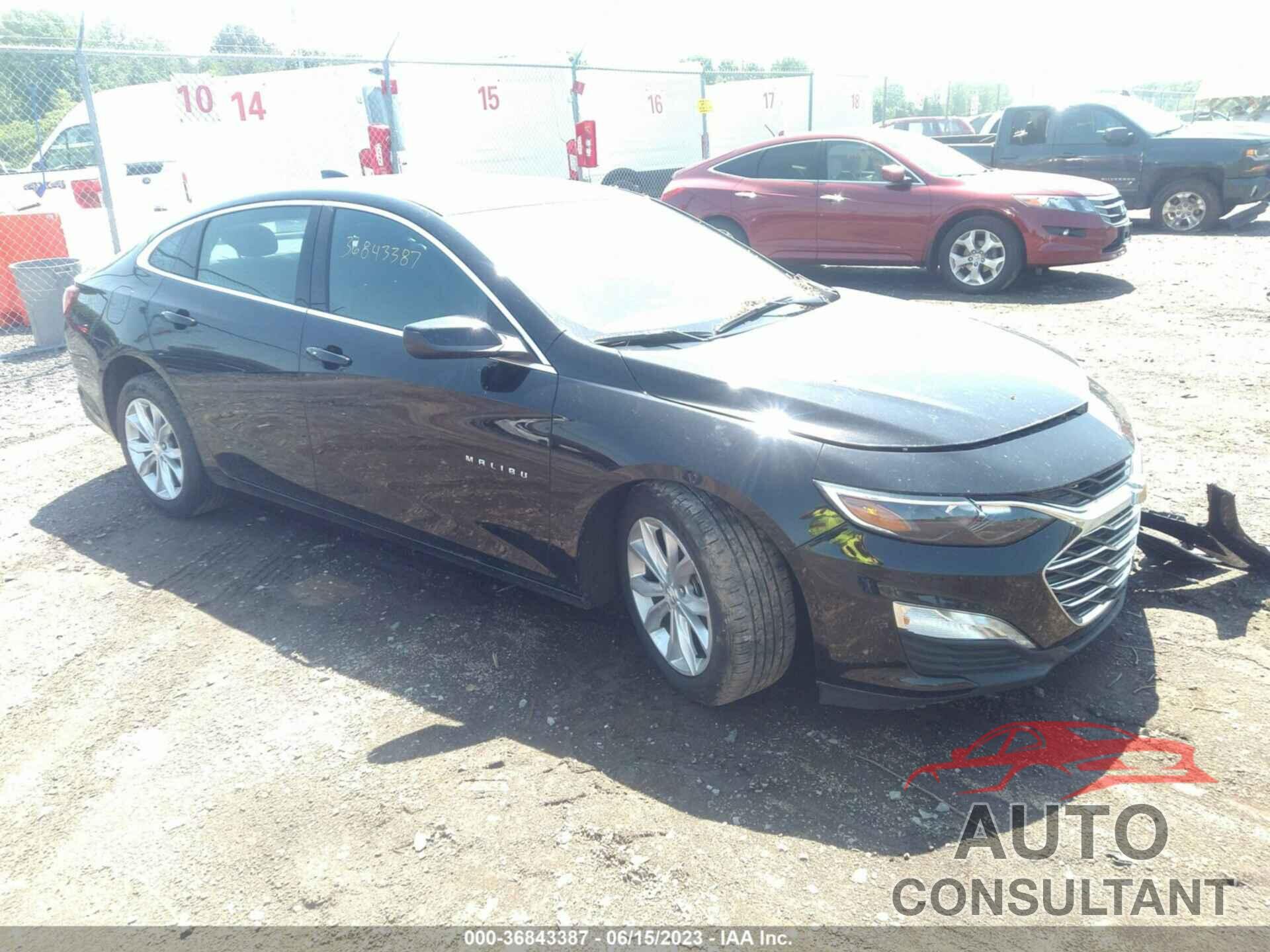 CHEVROLET MALIBU 2022 - 1G1ZD5ST9NF163789