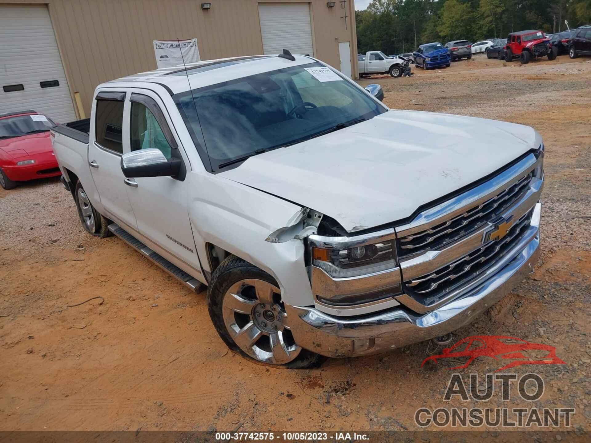CHEVROLET SILVERADO 1500 2018 - 3GCUKSEJ2JG629443