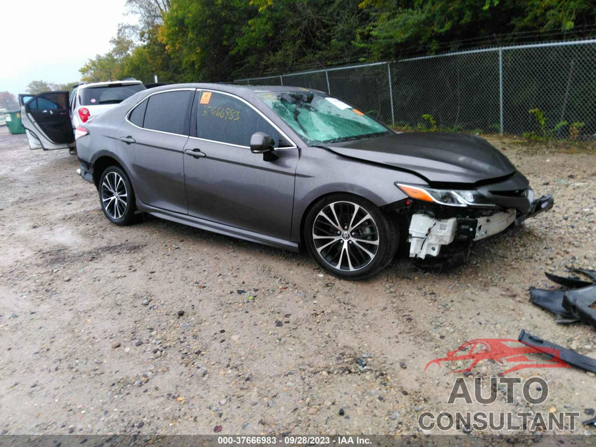 TOYOTA CAMRY 2020 - 4T1G11BK2LU006150