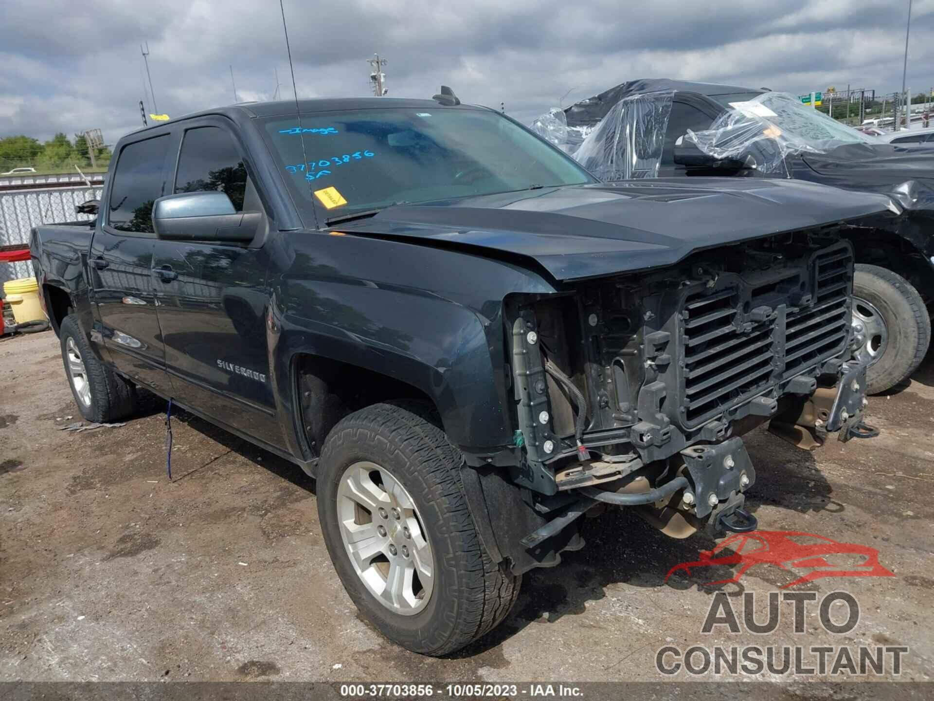CHEVROLET SILVERADO 1500 2018 - 3GCUKREC3JG391144