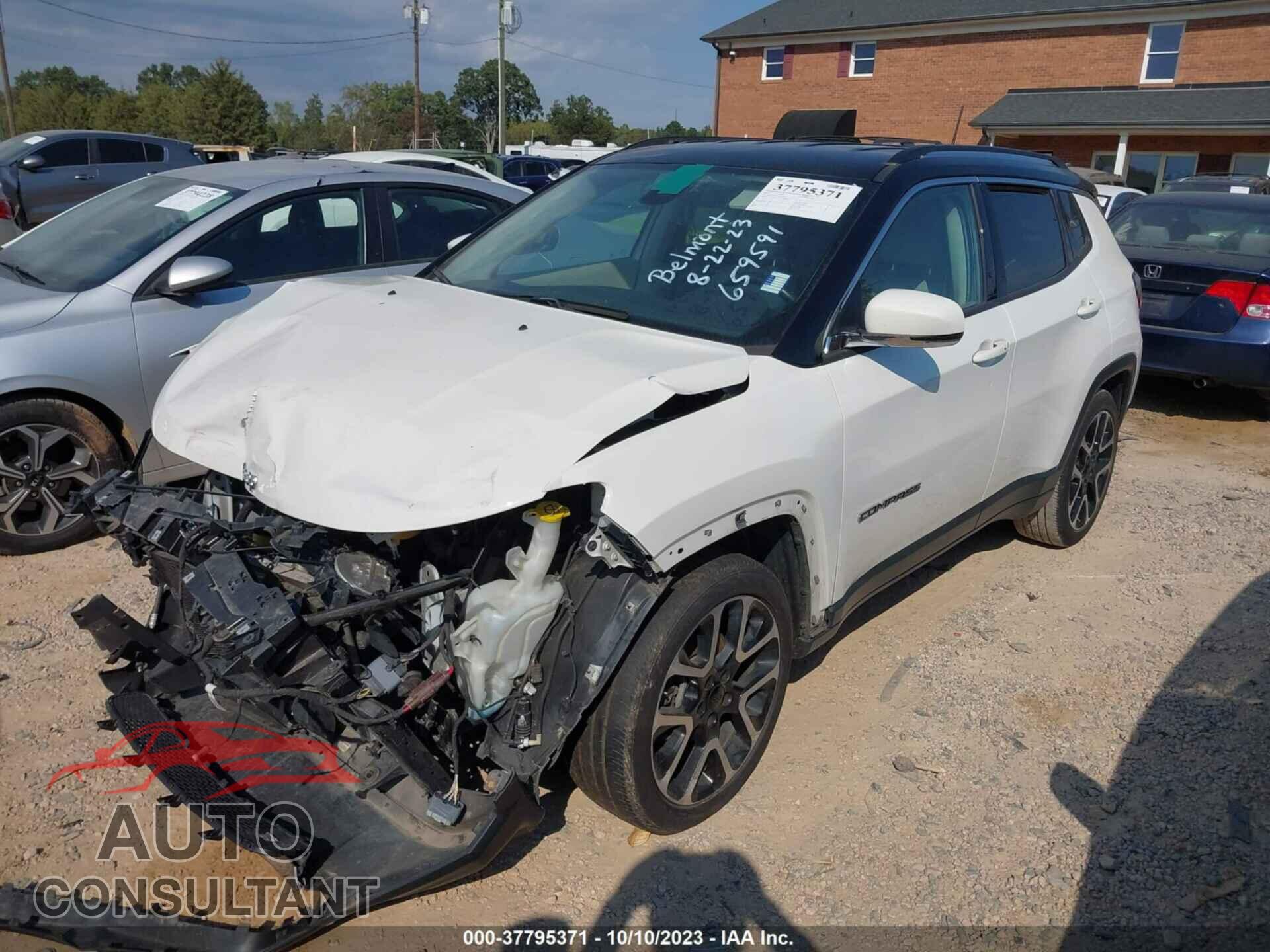JEEP COMPASS 2019 - 3C4NJCCB0KT659591