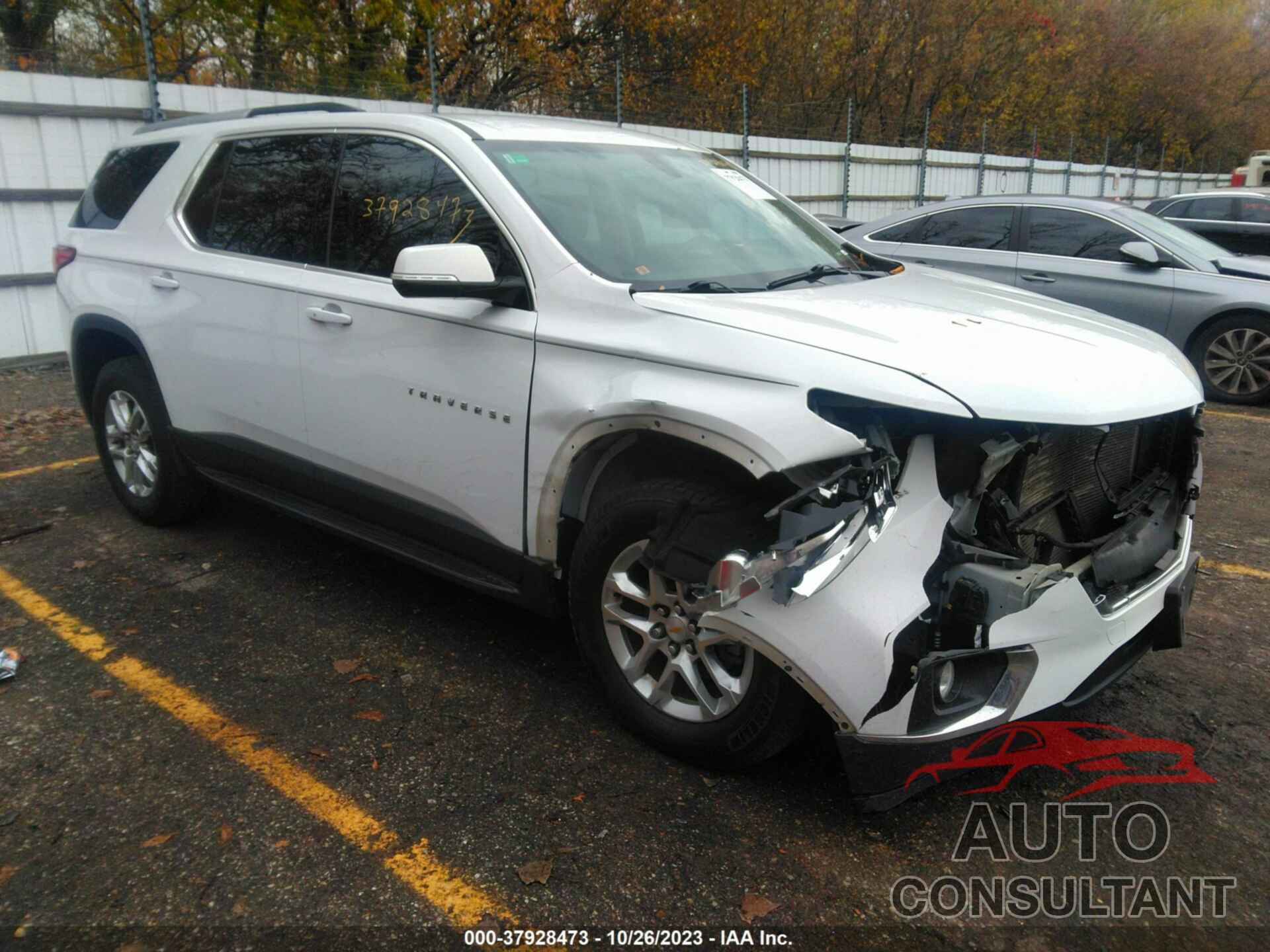 CHEVROLET TRAVERSE 2018 - 1GNERGKW3JJ149608