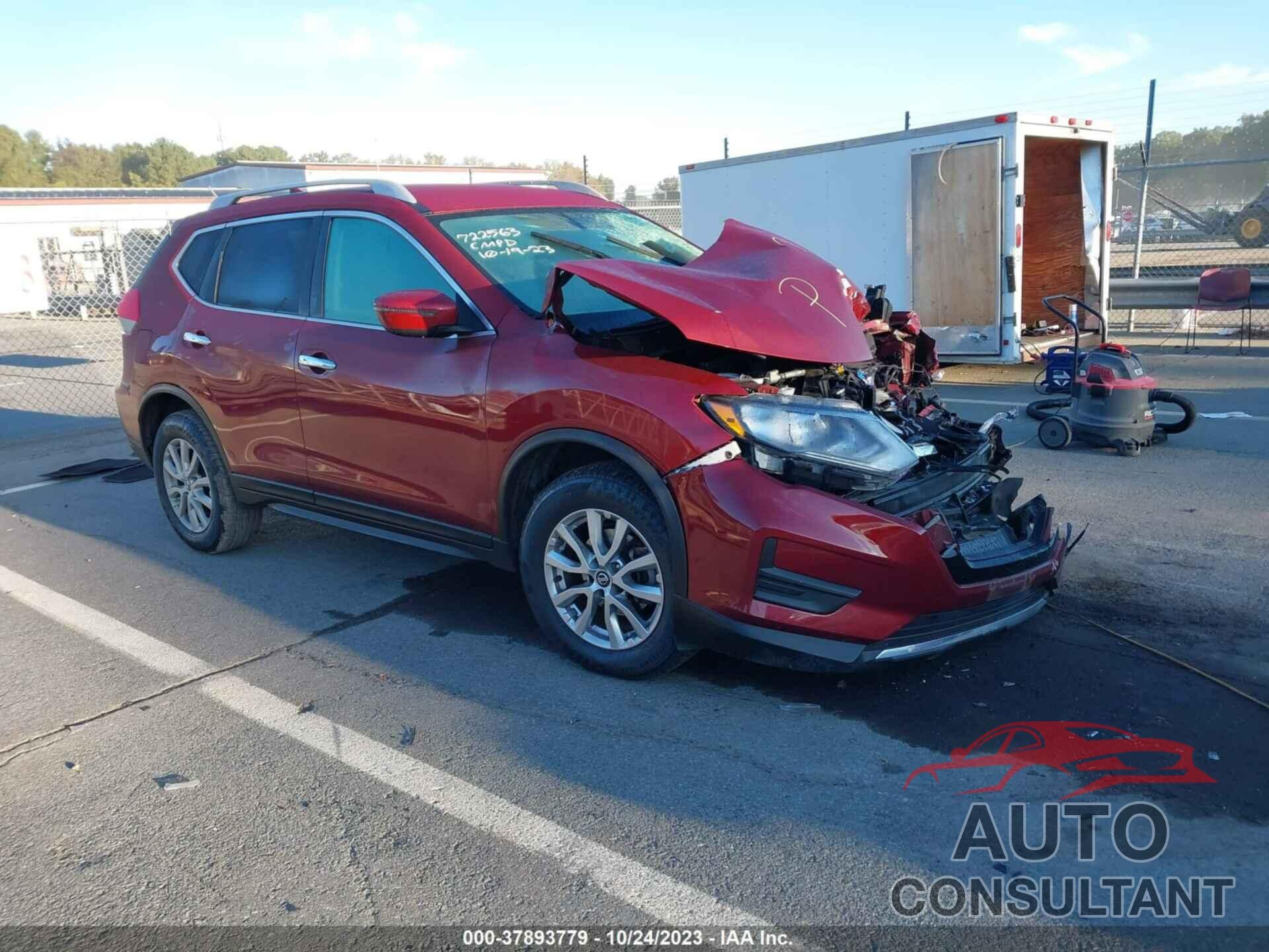 NISSAN ROGUE 2018 - 5N1AT2MV2JC722563