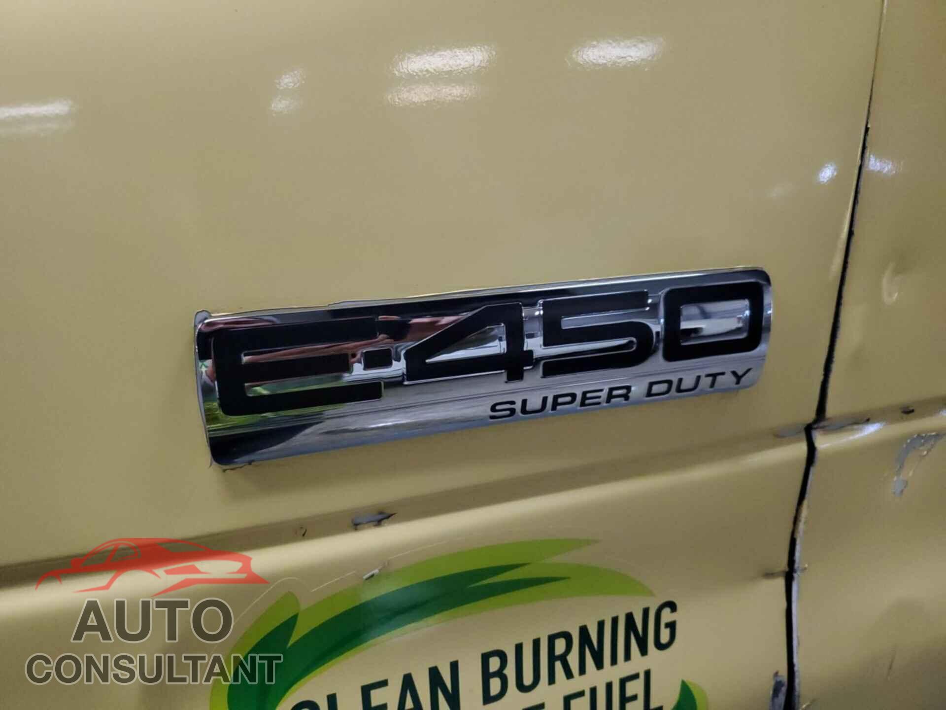 FORD ECONOLINE 2017 - 1FDXE4FS9HDC68612