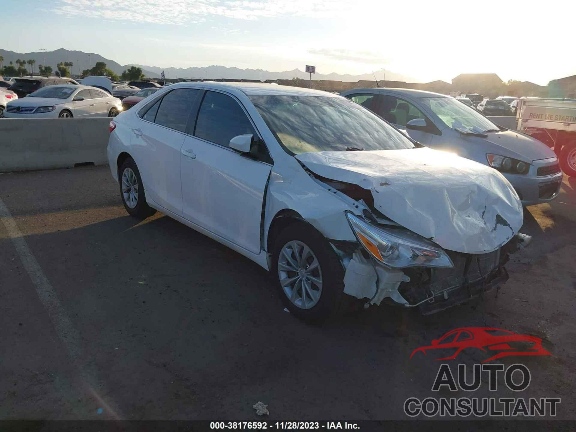 TOYOTA CAMRY 2017 - 4T1BF1FK2HU377497