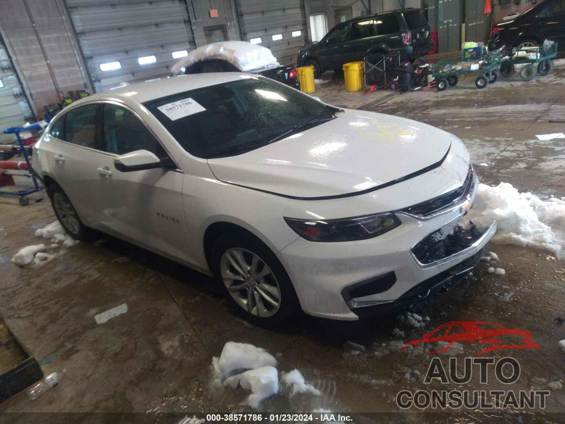 CHEVROLET MALIBU 2017 - 1G1ZE5ST5HF236075