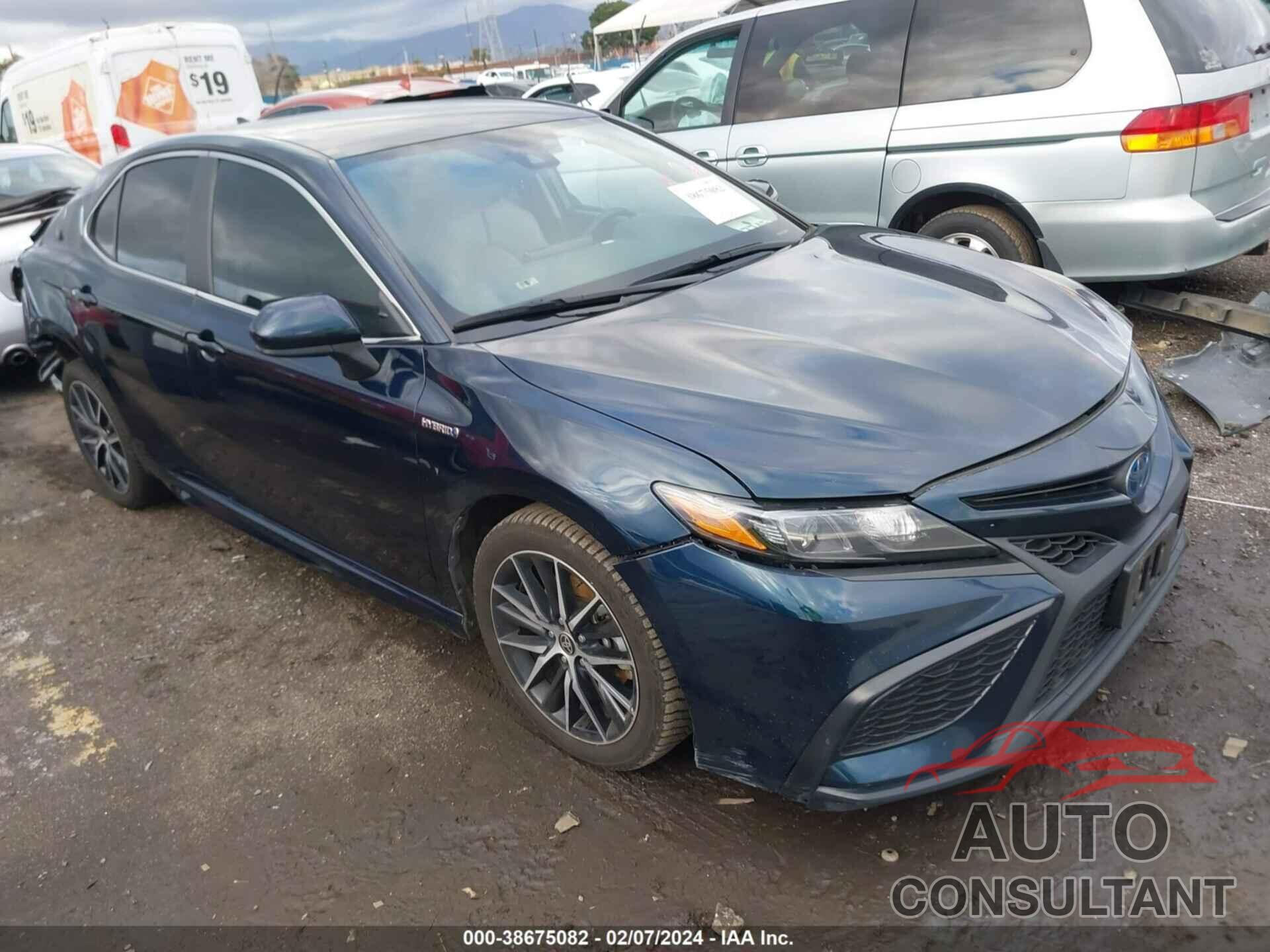 TOYOTA CAMRY 2021 - 4T1G31AK5MU566497
