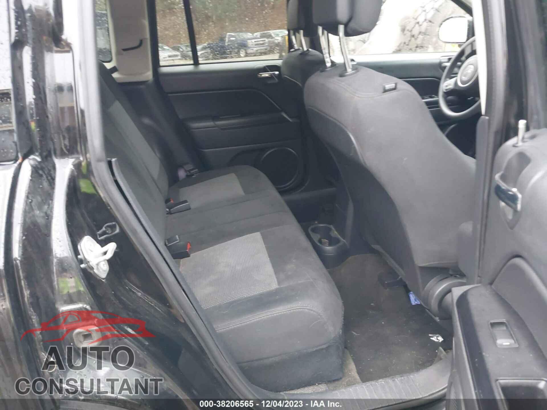JEEP COMPASS 2016 - 1C4NJDBB9GD779040