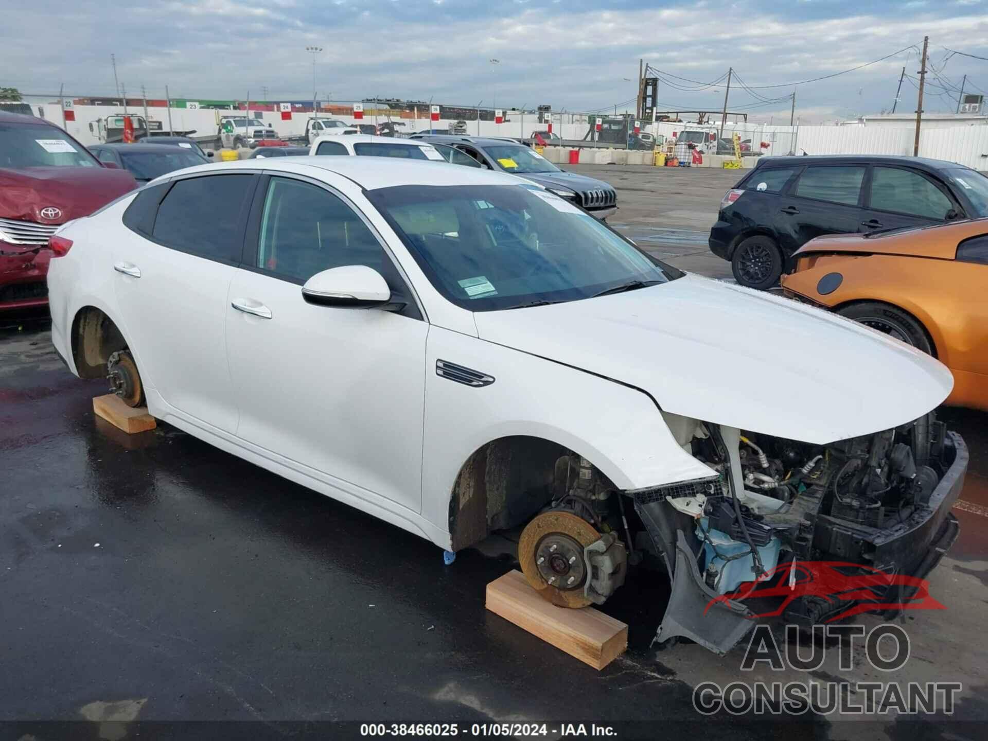KIA OPTIMA 2019 - 5XXGT4L36KG302803