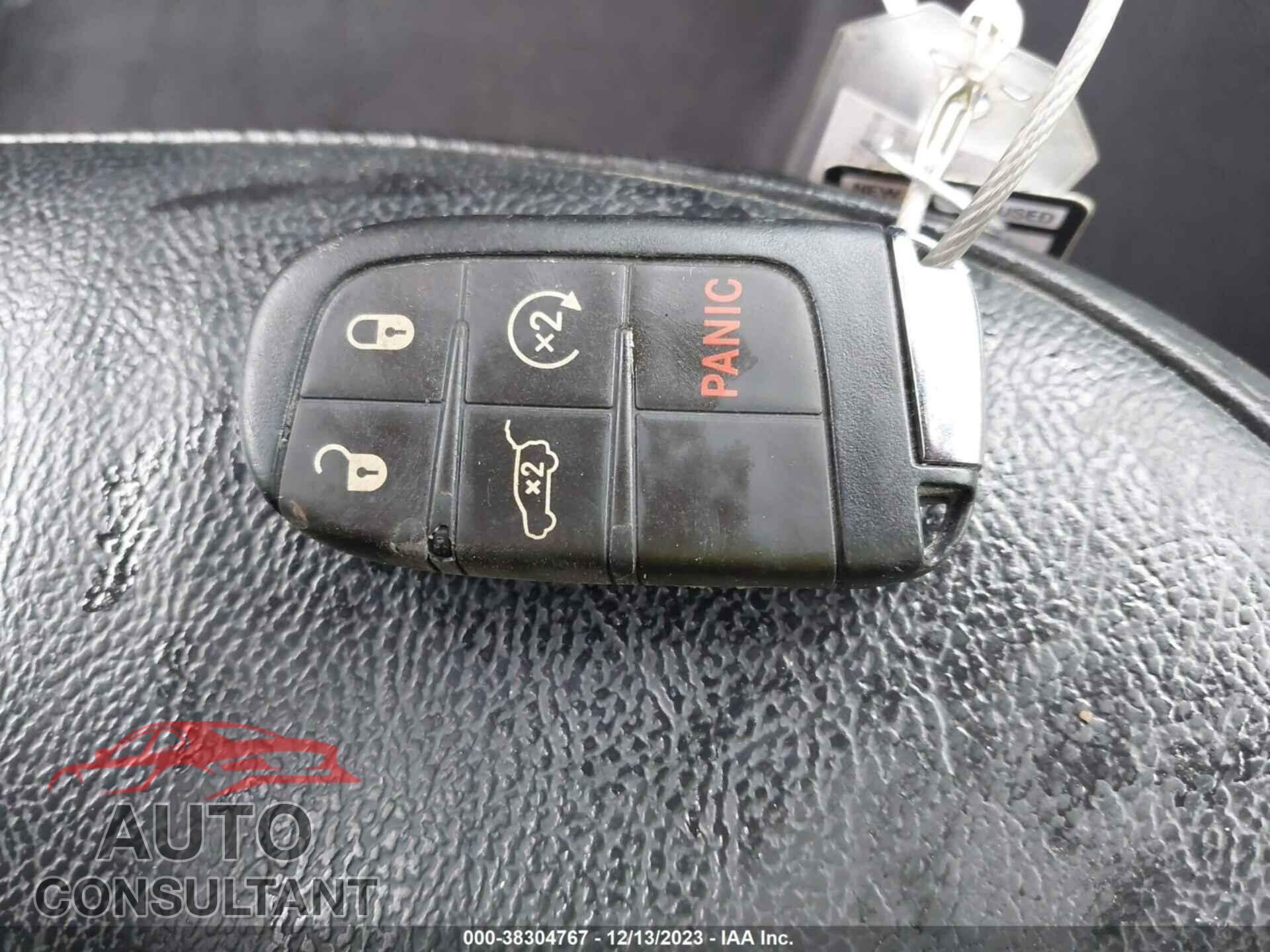 JEEP COMPASS 2021 - 3C4NJDEB9MT601226