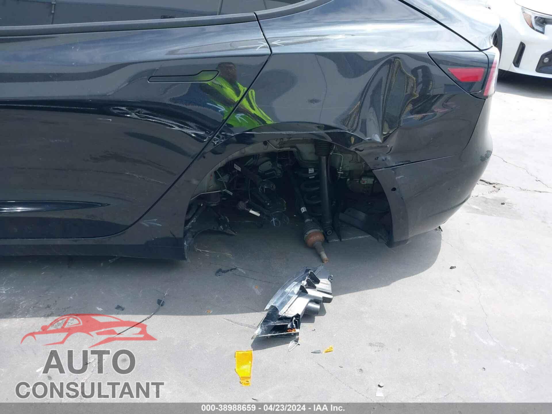 TESLA MODEL 3 2021 - 5YJ3E1EB1MF869809