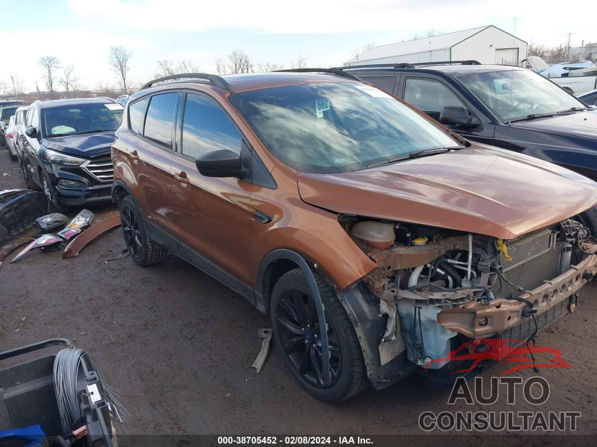 FORD ESCAPE 2017 - 1FMCU9GD0HUA91060