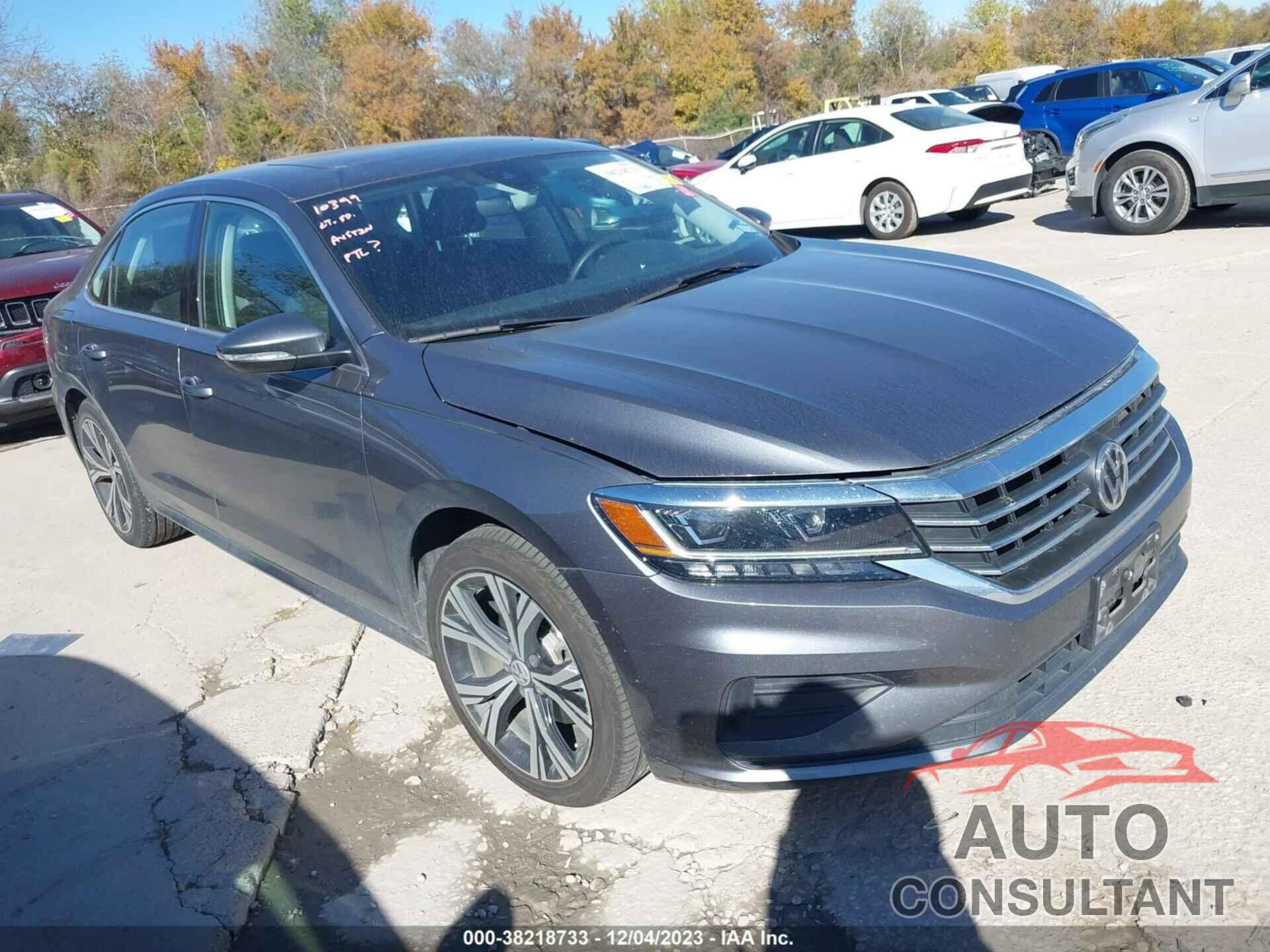 VOLKSWAGEN PASSAT 2022 - 1VWSA7A36NC001907