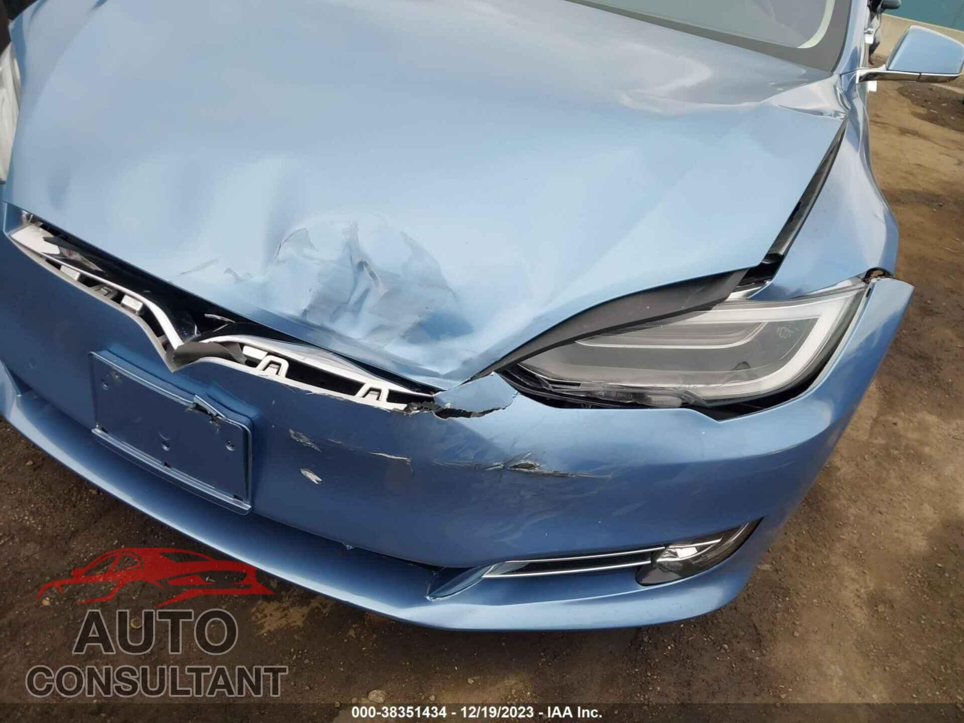 TESLA MODEL S 2017 - 5YJSA1E21HF186523