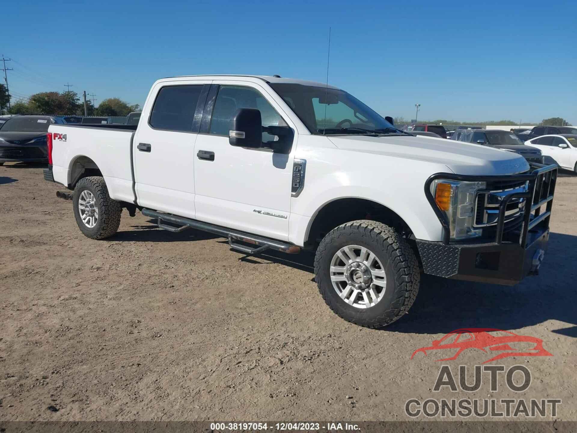 FORD F-250 2017 - 1FT7W2BT5HEB13683