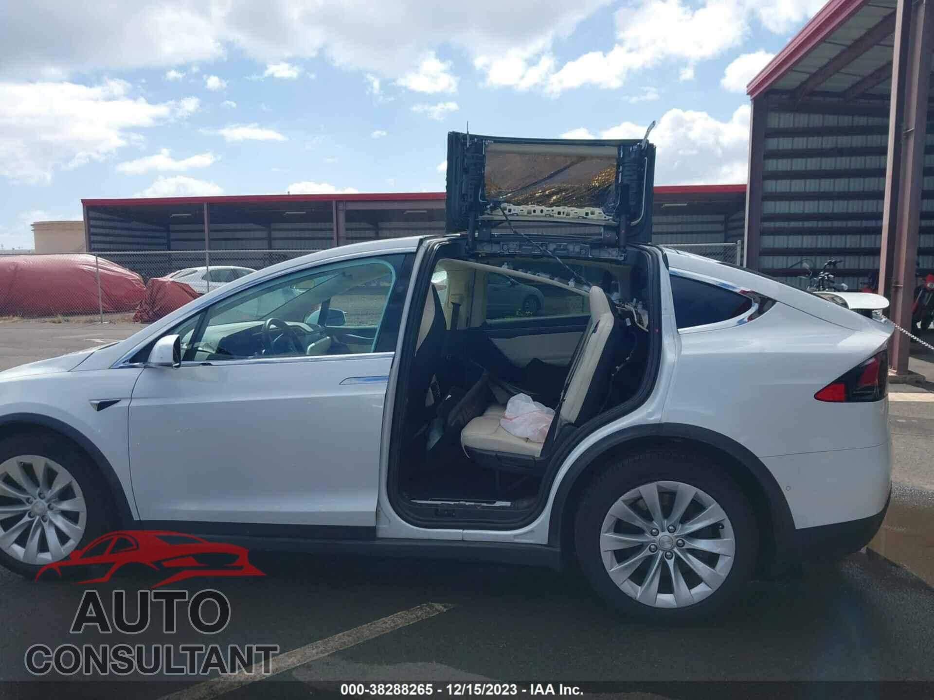 TESLA MODEL X 2018 - 5YJXCDE29JF087729