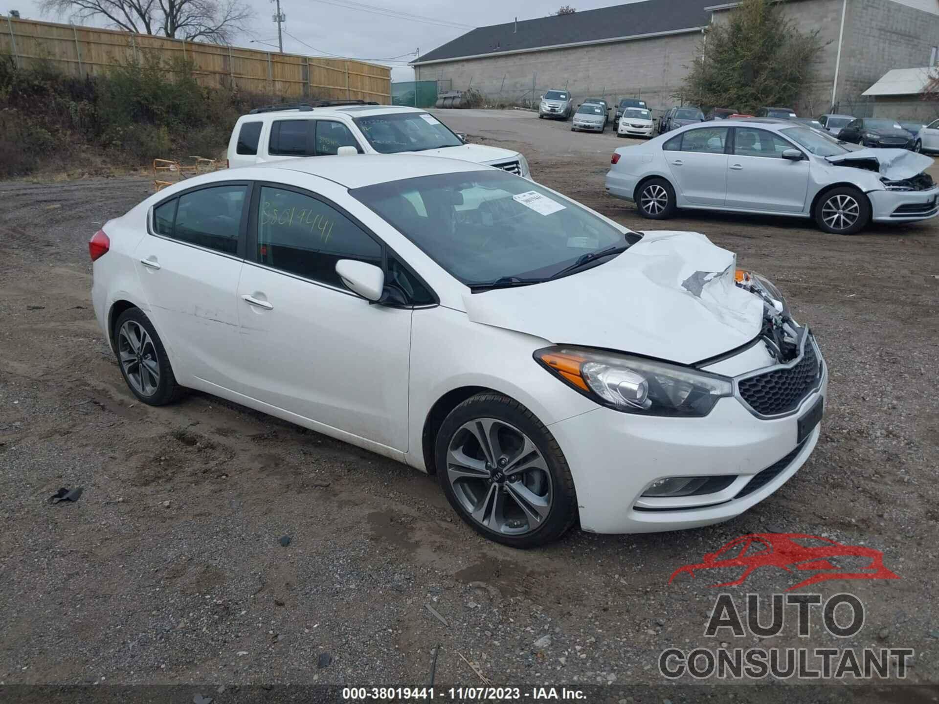 KIA FORTE 2016 - KNAFX4A89G5574642