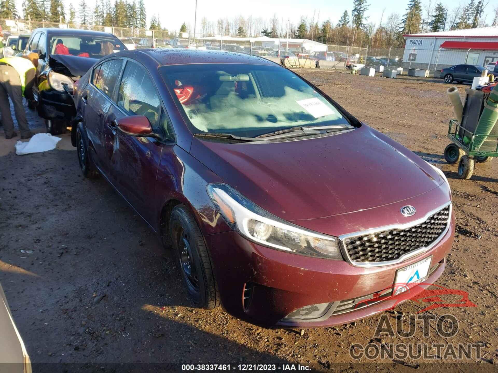 KIA FORTE 2018 - 3KPFL4A73JE164176